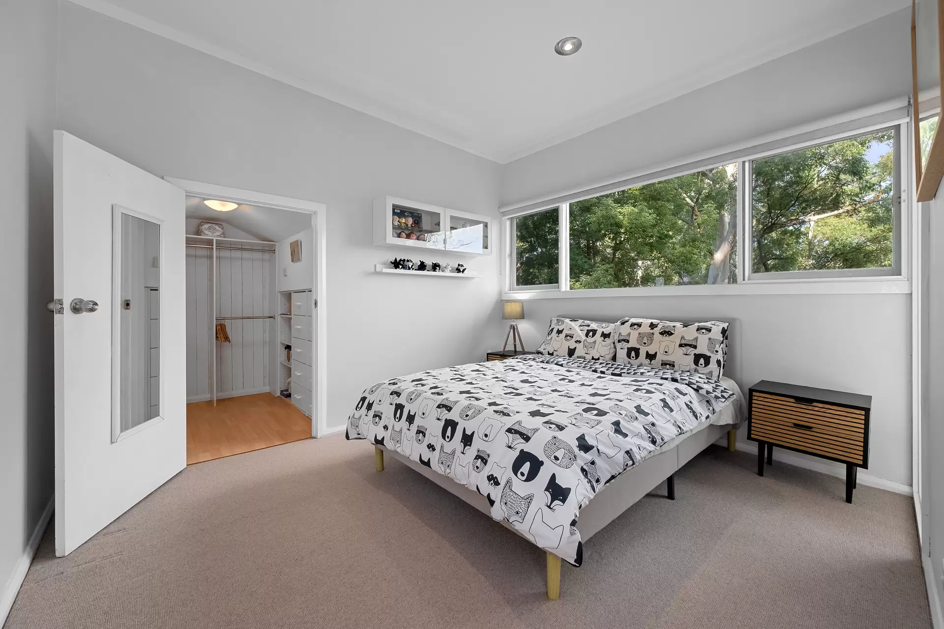 8-10 Crosslands Road, Galston Sold by Cutcliffe Properties - image 1