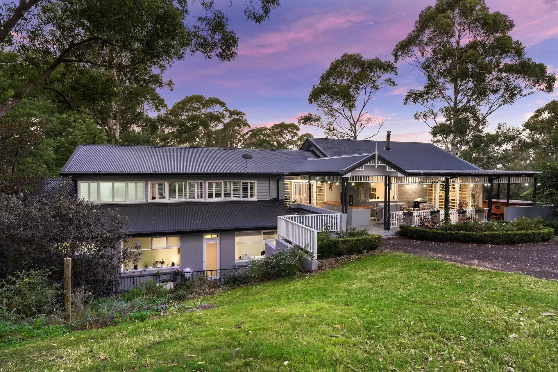 8-10 Crosslands Road, Galston Sold by Cutcliffe Properties - image 1