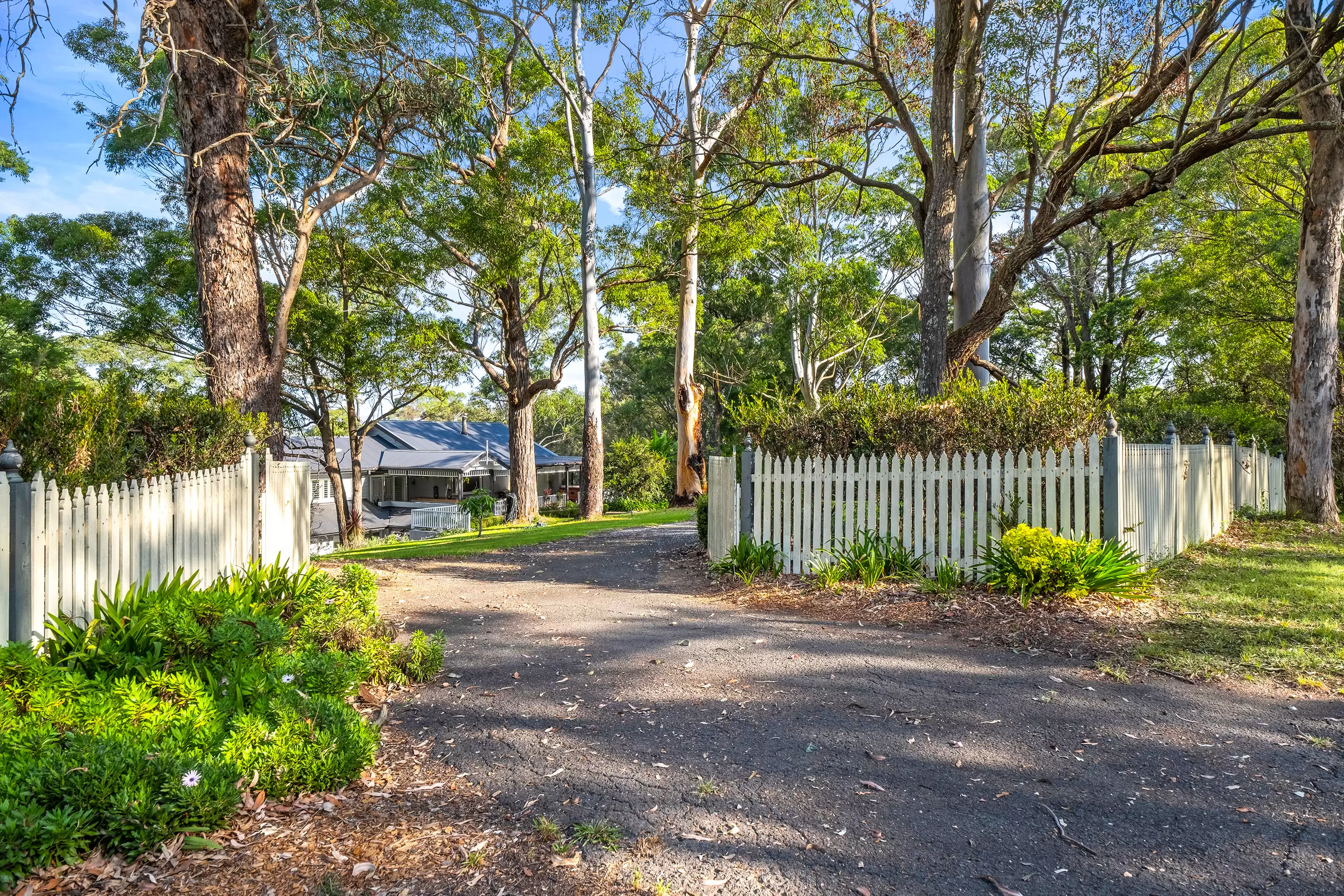 8-10 Crosslands Road, Galston Sold by Cutcliffe Properties - image 4