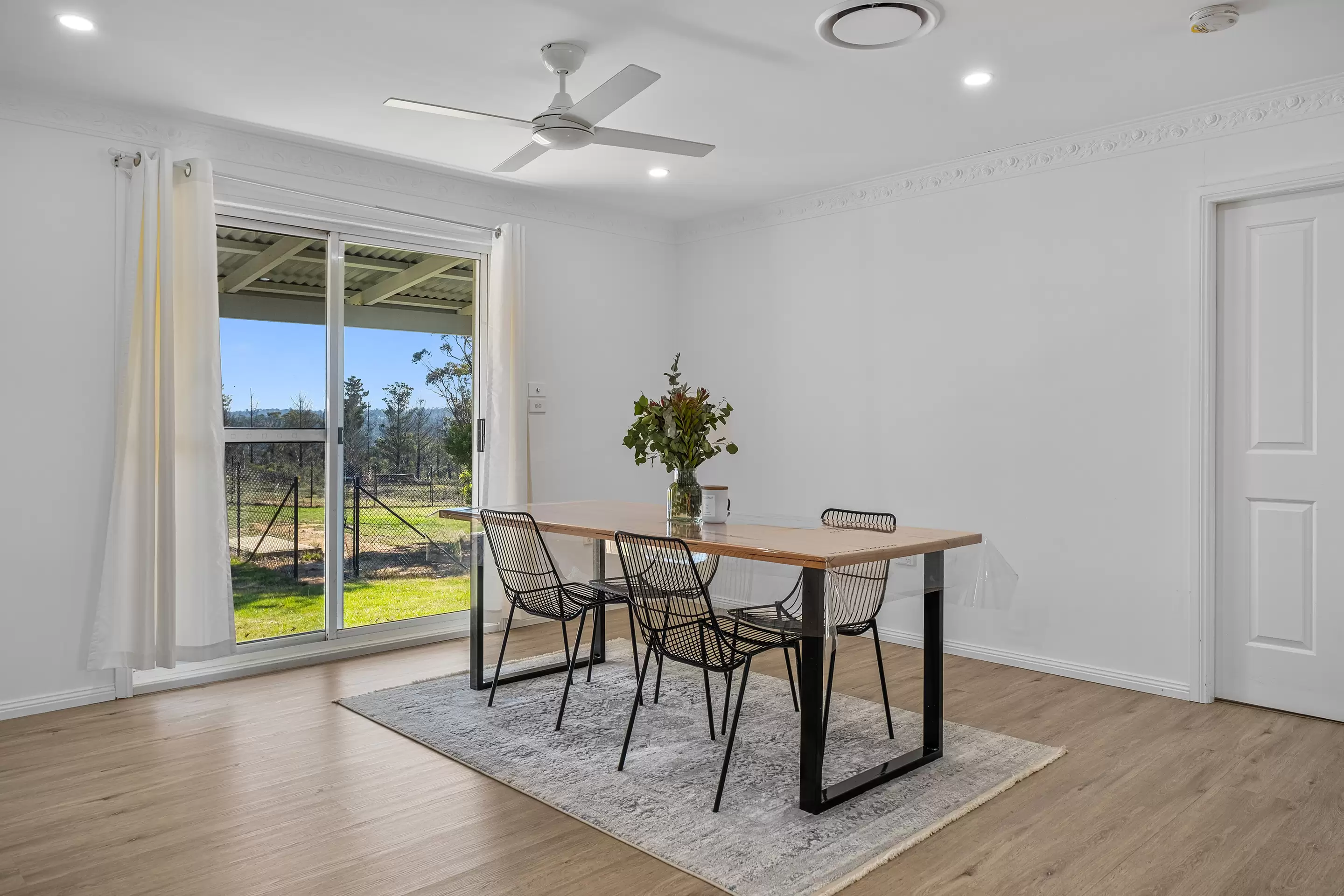 382-390 Darling Causeway, Bell Sold by Cutcliffe Properties - image 5