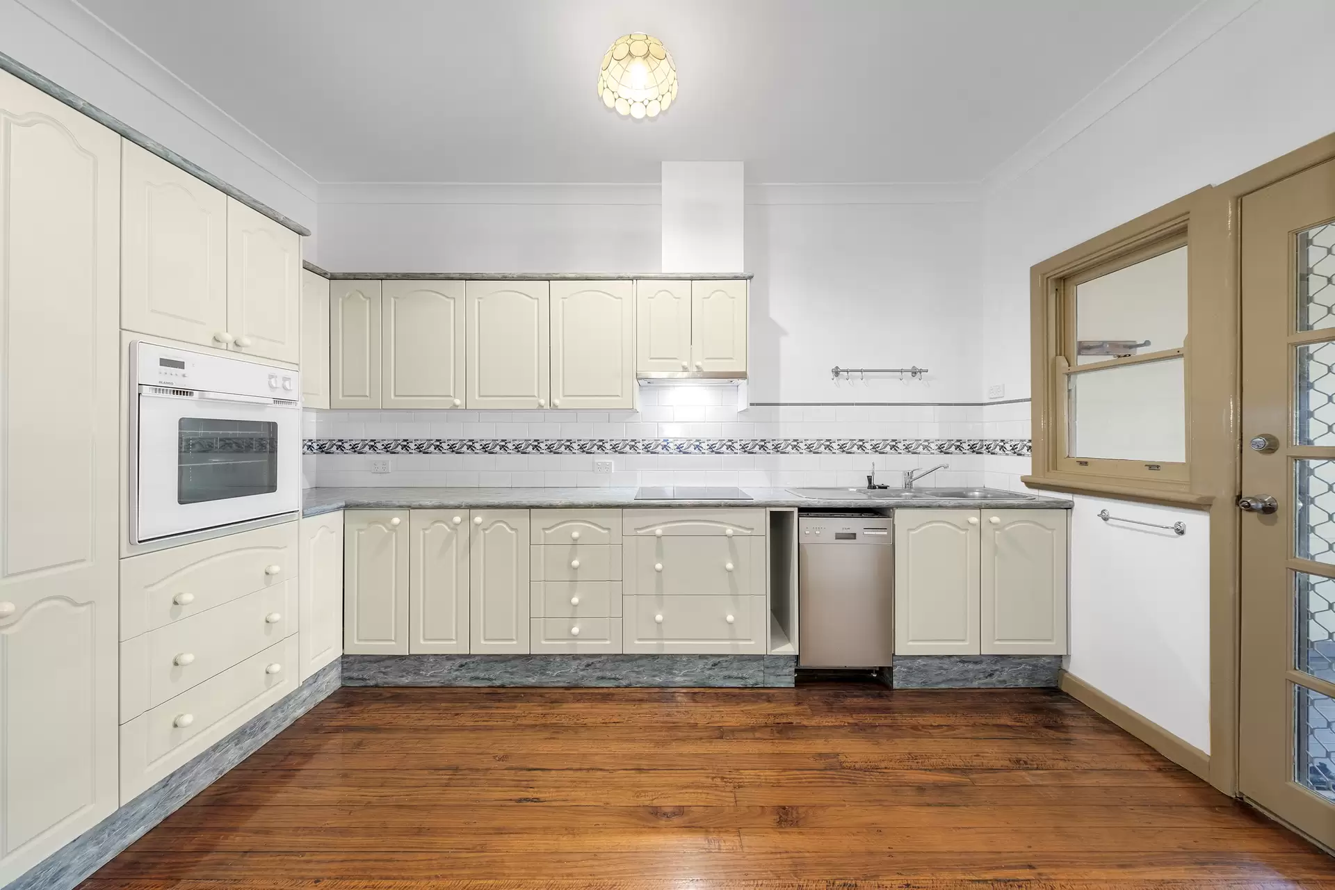 213 Springwood Road, Yarramundi Sold by Cutcliffe Properties - image 1