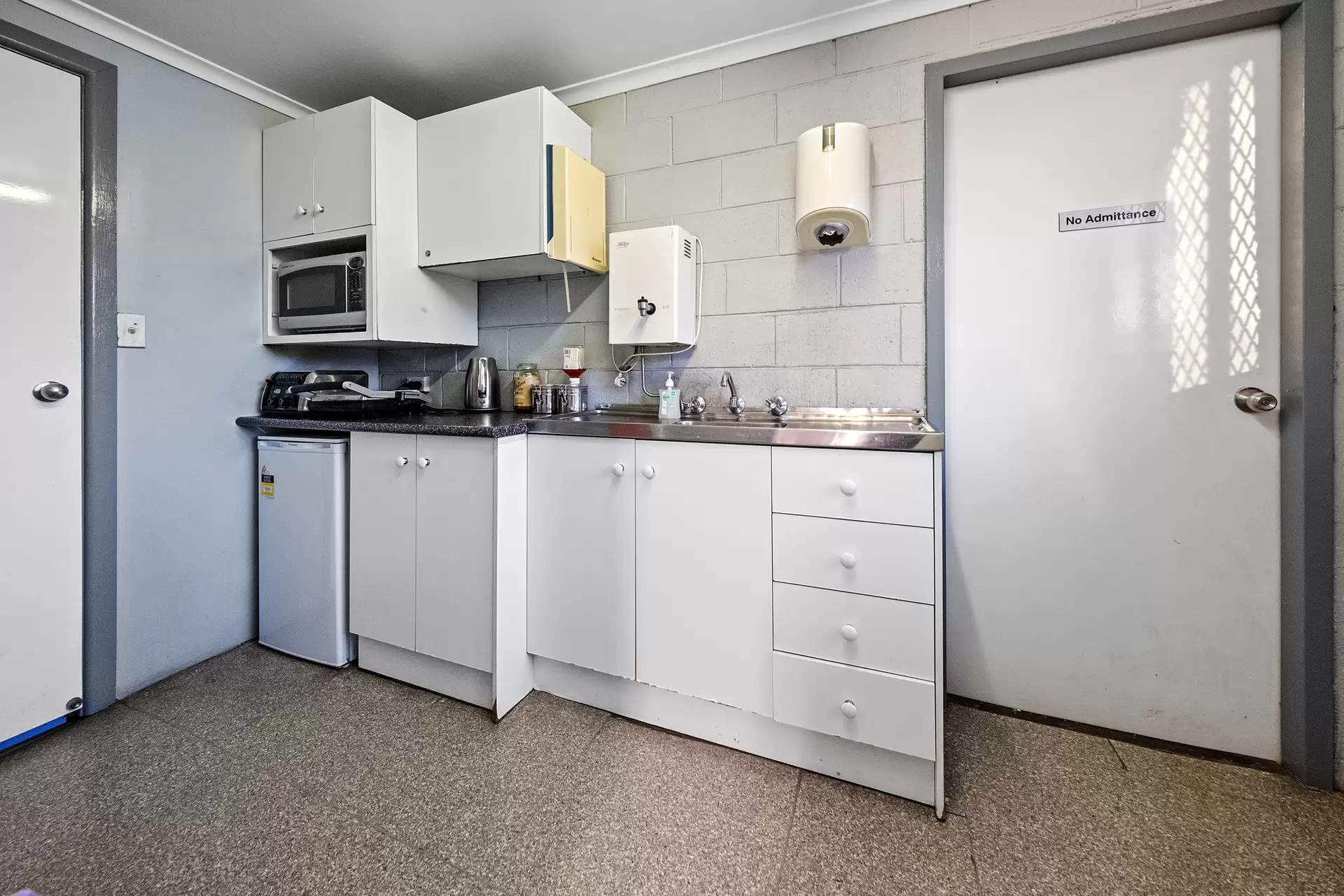 38 Elizabeth Street, North Richmond Sold by Cutcliffe Properties - image 1