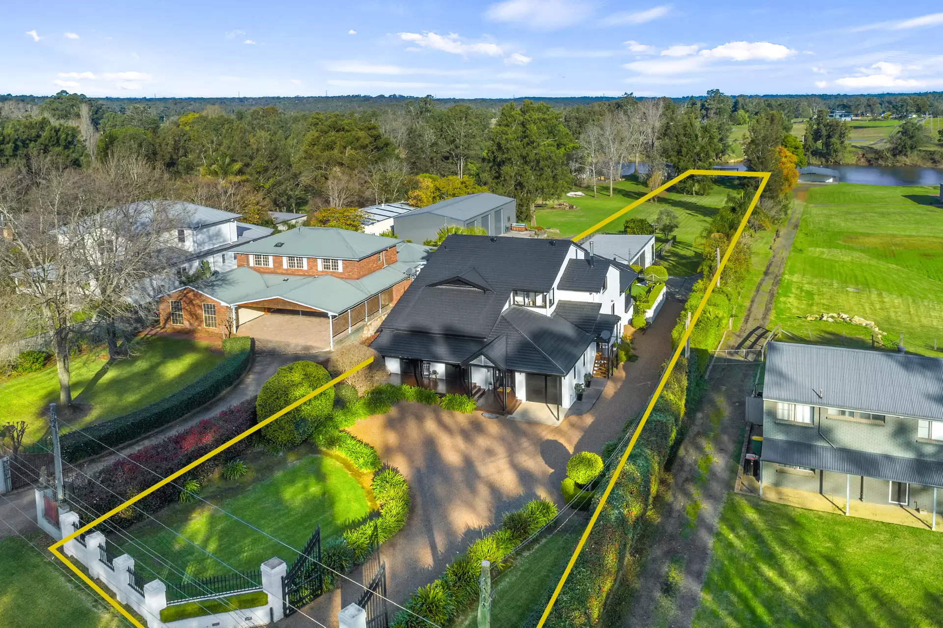 4 Manns Road, Wilberforce Sold by Cutcliffe Properties - image 1