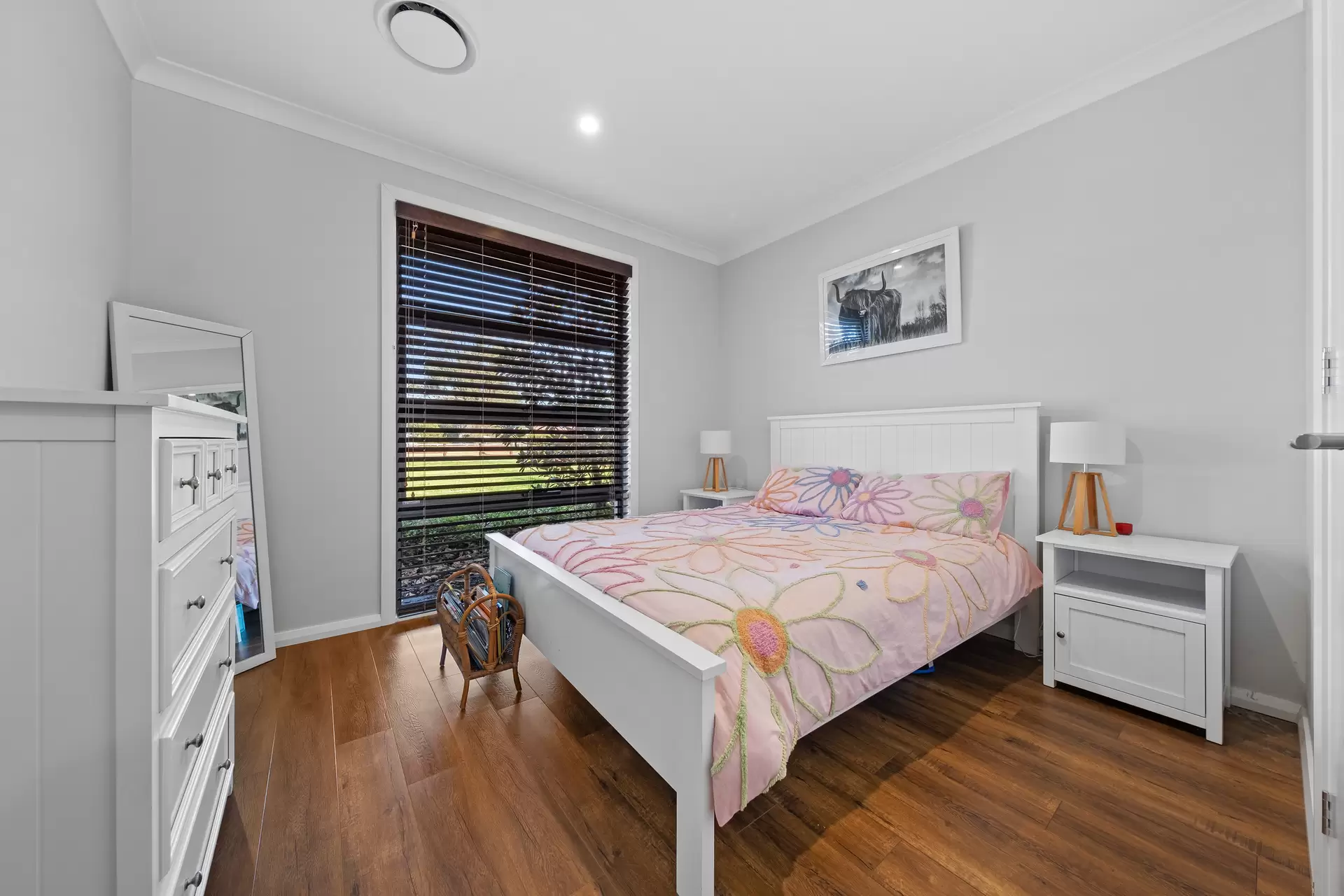 287-293 Reynolds Road, Londonderry Sold by Cutcliffe Properties - image 1