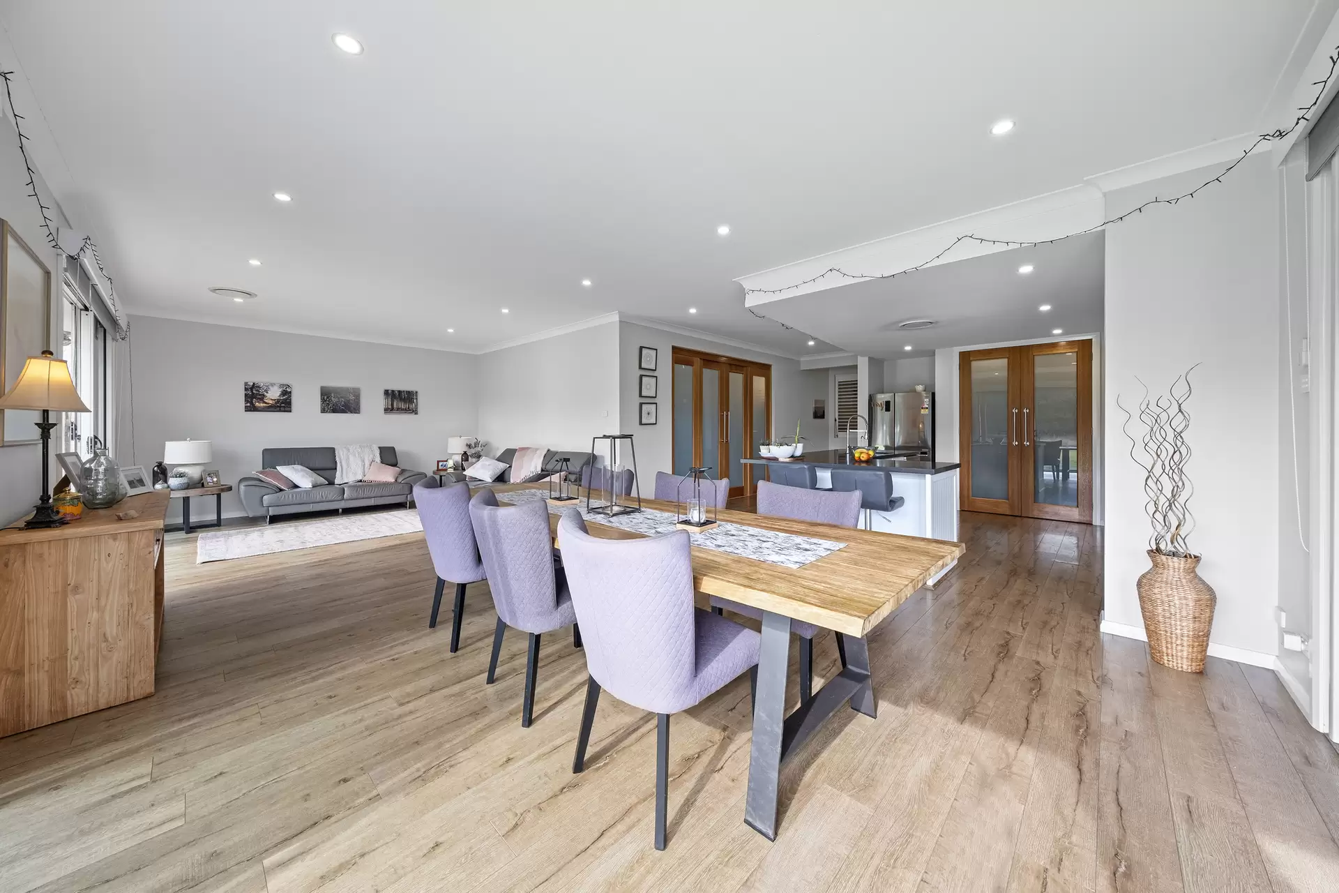 287-293 Reynolds Road, Londonderry Sold by Cutcliffe Properties - image 1