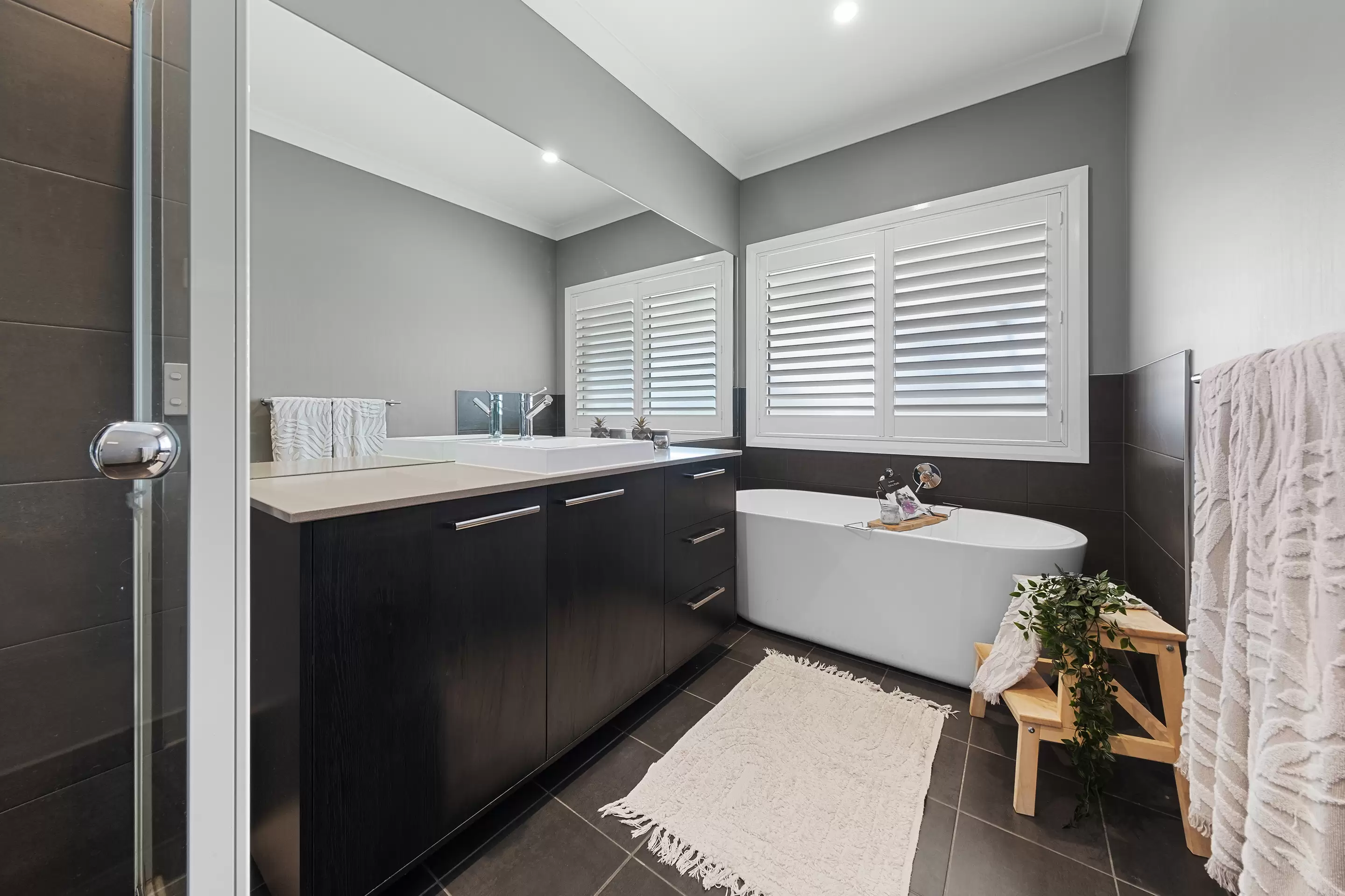 287-293 Reynolds Road, Londonderry Sold by Cutcliffe Properties - image 14