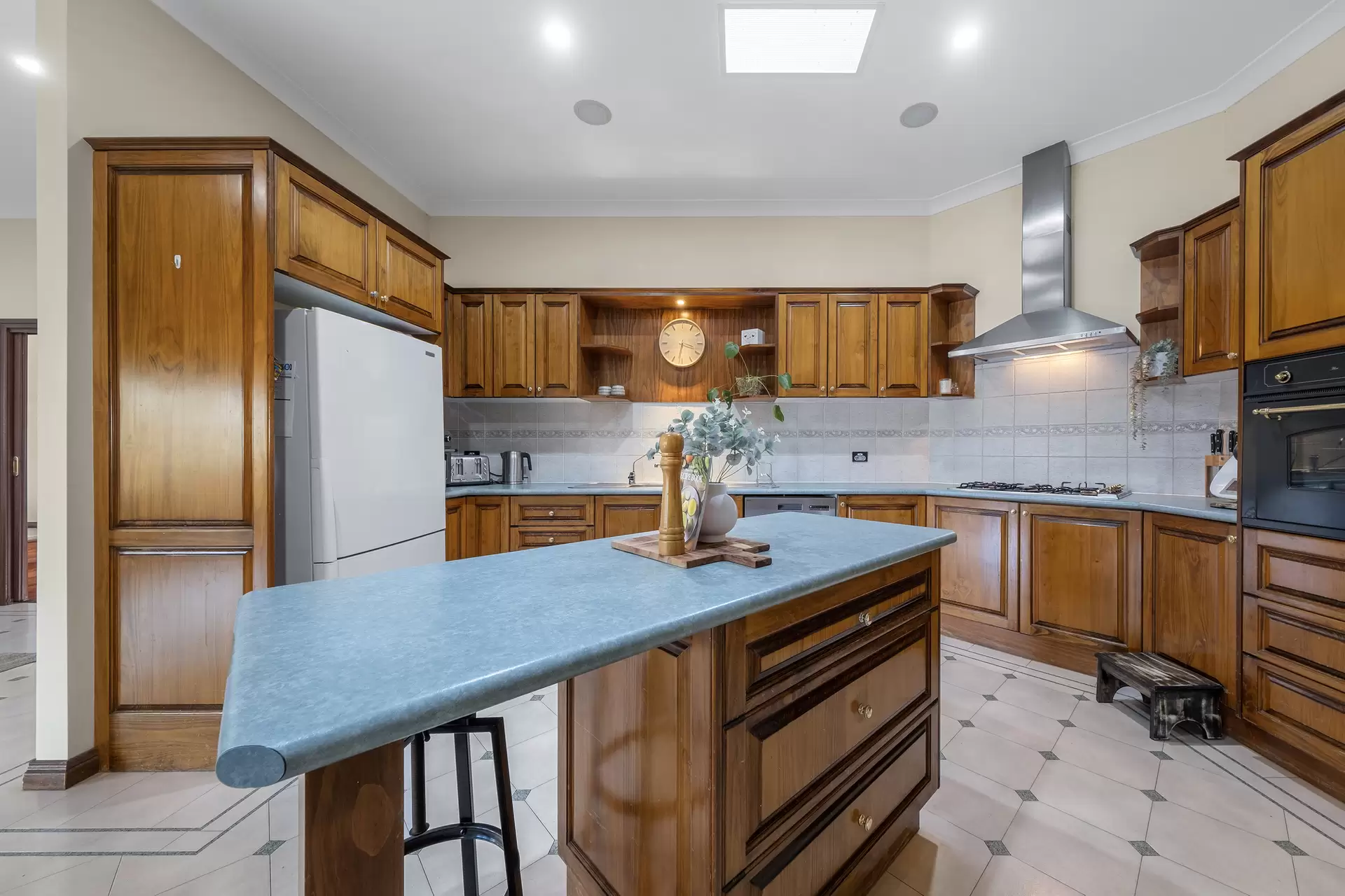 36 Sturt Place, Windsor Downs Sold by Cutcliffe Properties - image 1