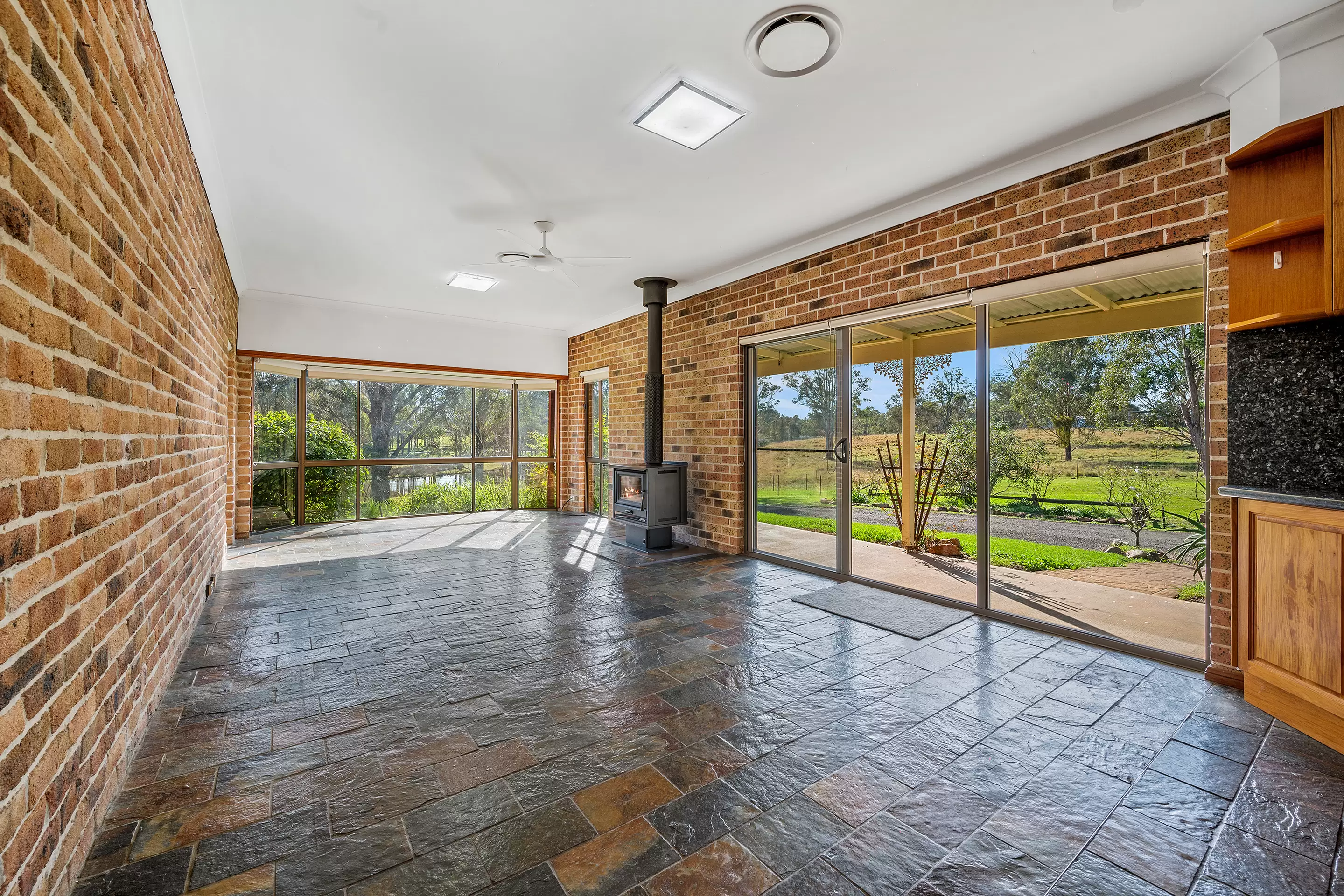 88-106 Littlefields Road, Luddenham For Lease by Cutcliffe Properties - image 4