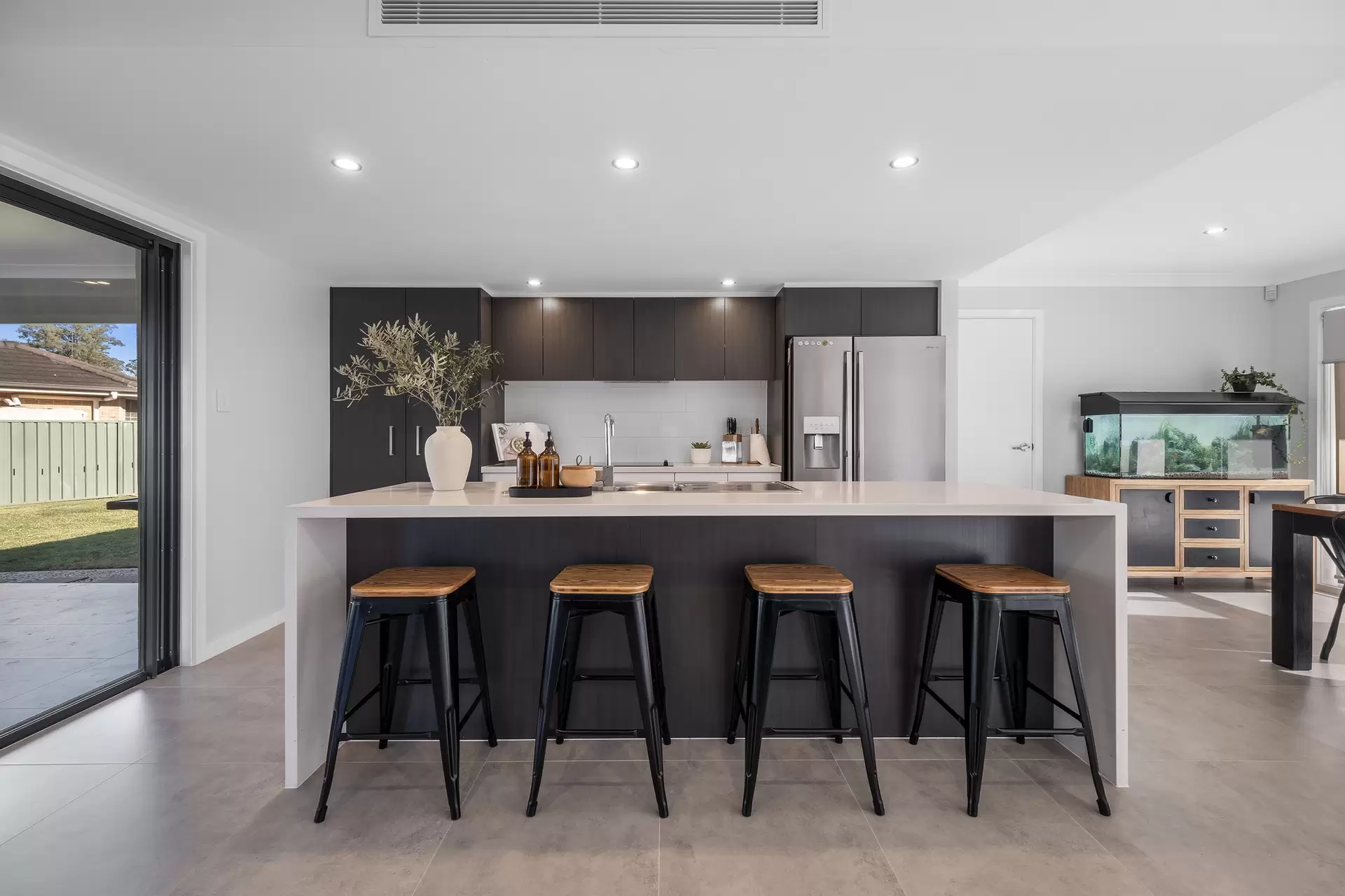 6 Yvonne Place, North Richmond Sold by Cutcliffe Properties - image 1
