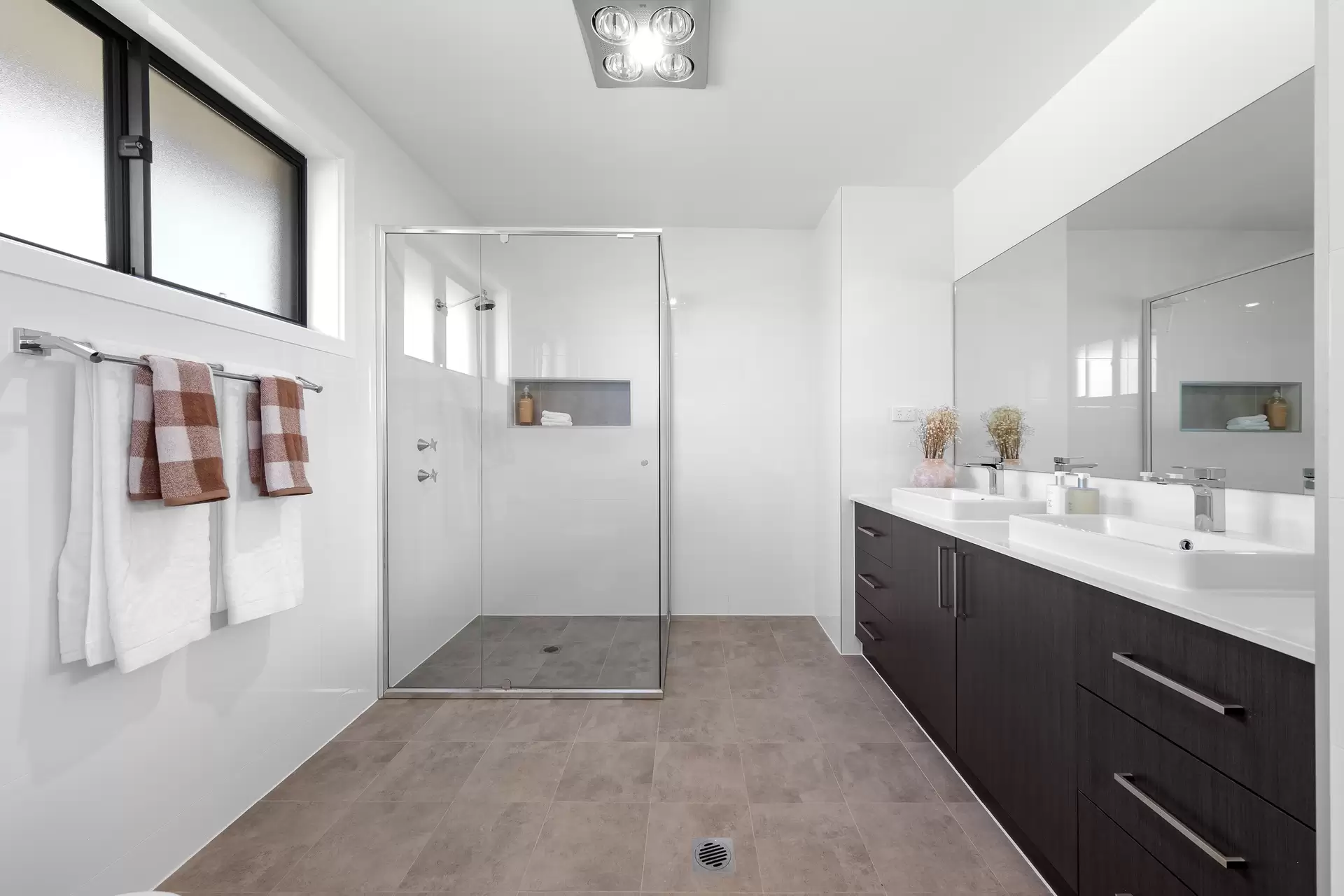 6 Yvonne Place, North Richmond Sold by Cutcliffe Properties - image 1