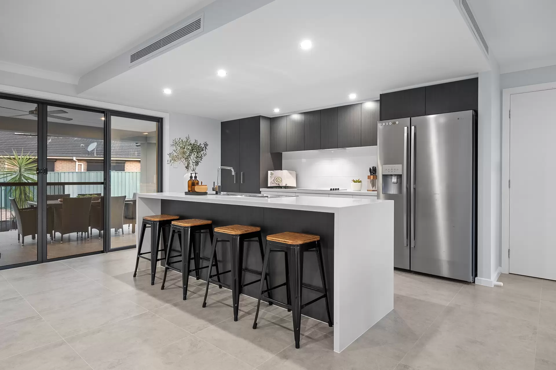 6 Yvonne Place, North Richmond Sold by Cutcliffe Properties - image 1