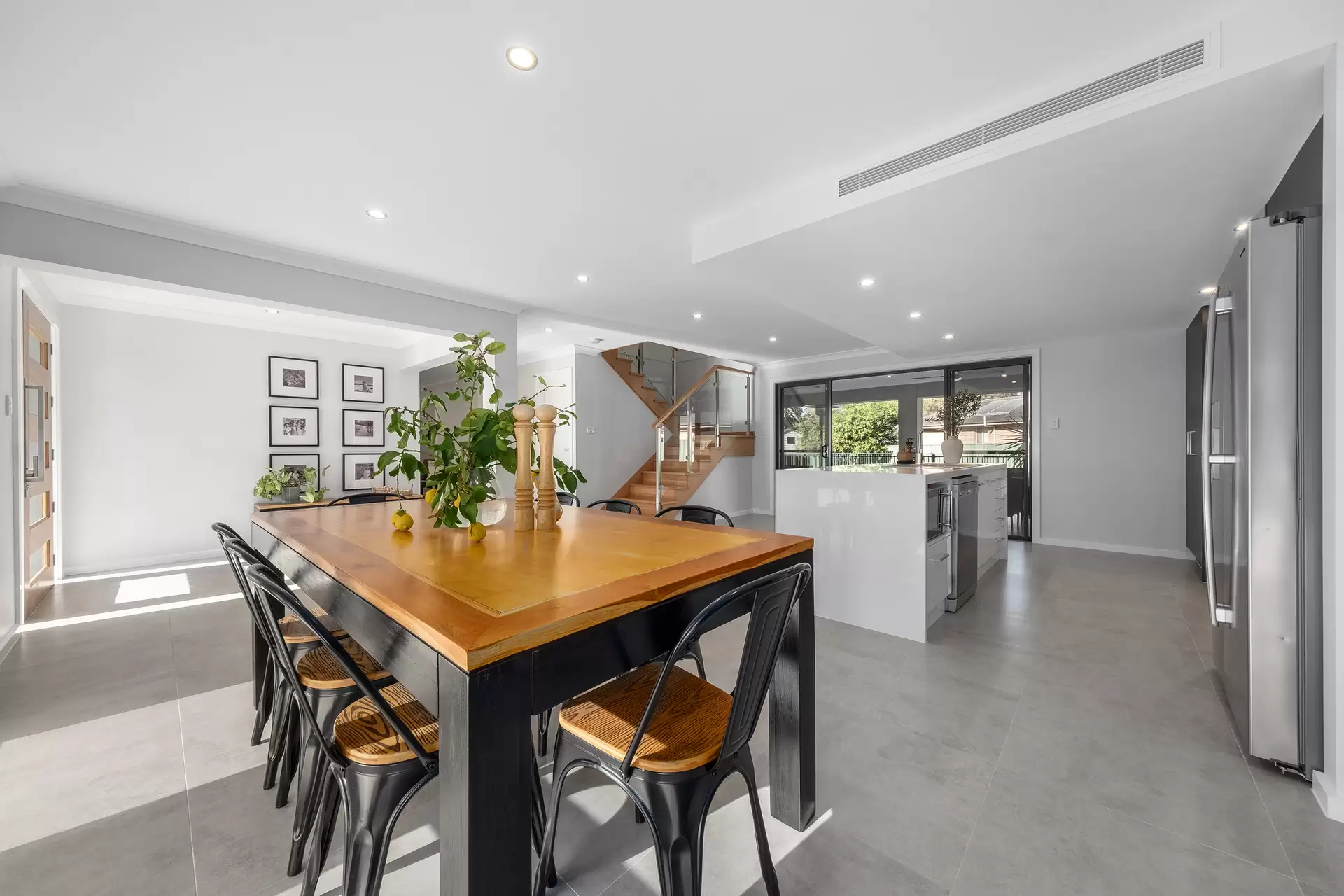 6 Yvonne Place, North Richmond Sold by Cutcliffe Properties - image 1