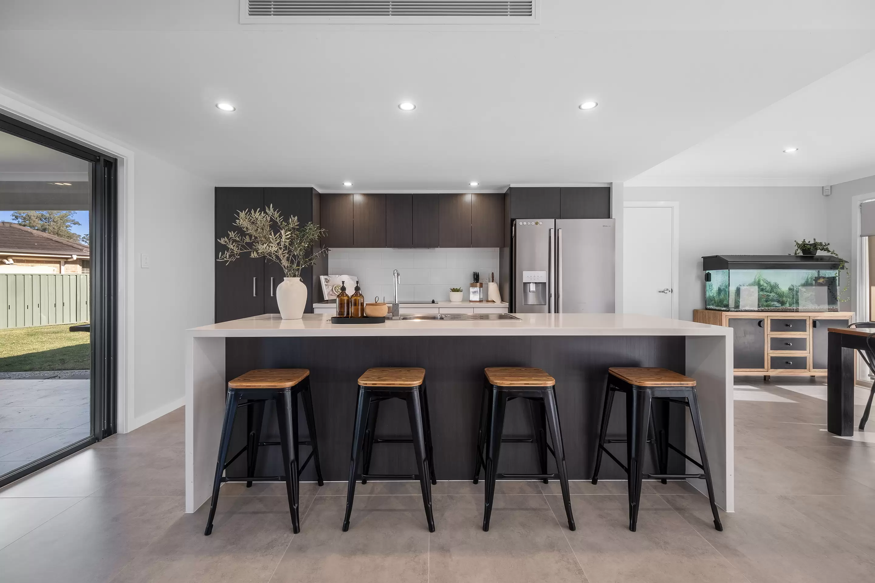 6 Yvonne Place, North Richmond Sold by Cutcliffe Properties - image 7