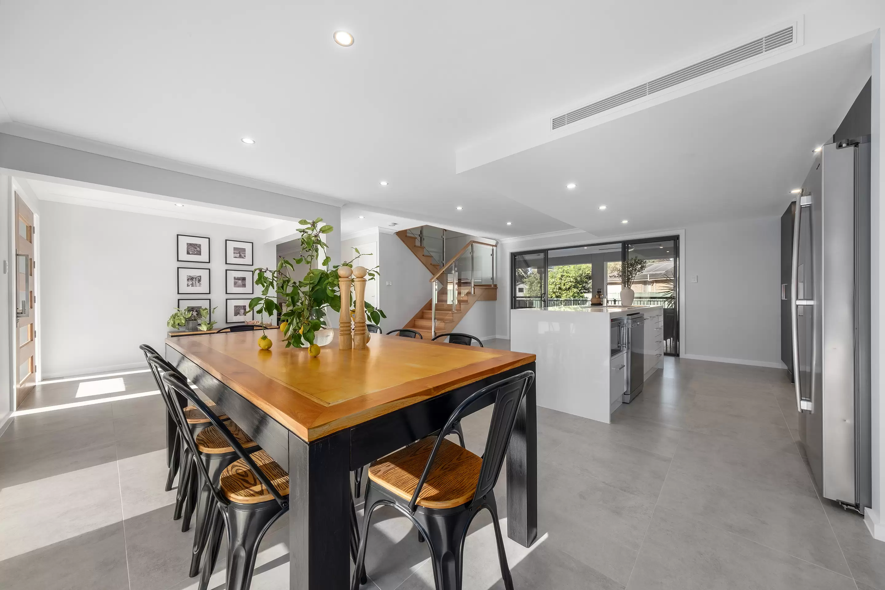 6 Yvonne Place, North Richmond Sold by Cutcliffe Properties - image 9