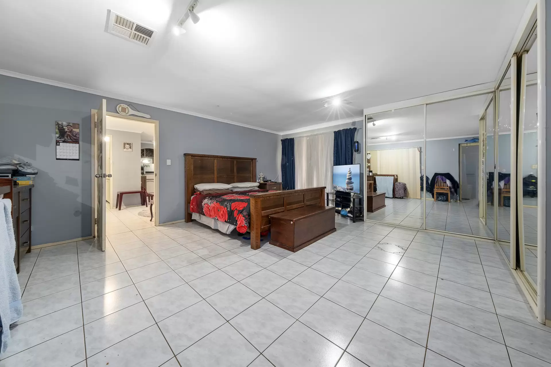 102 Springfield Road, Catherine Field Sold by Cutcliffe Properties - image 1