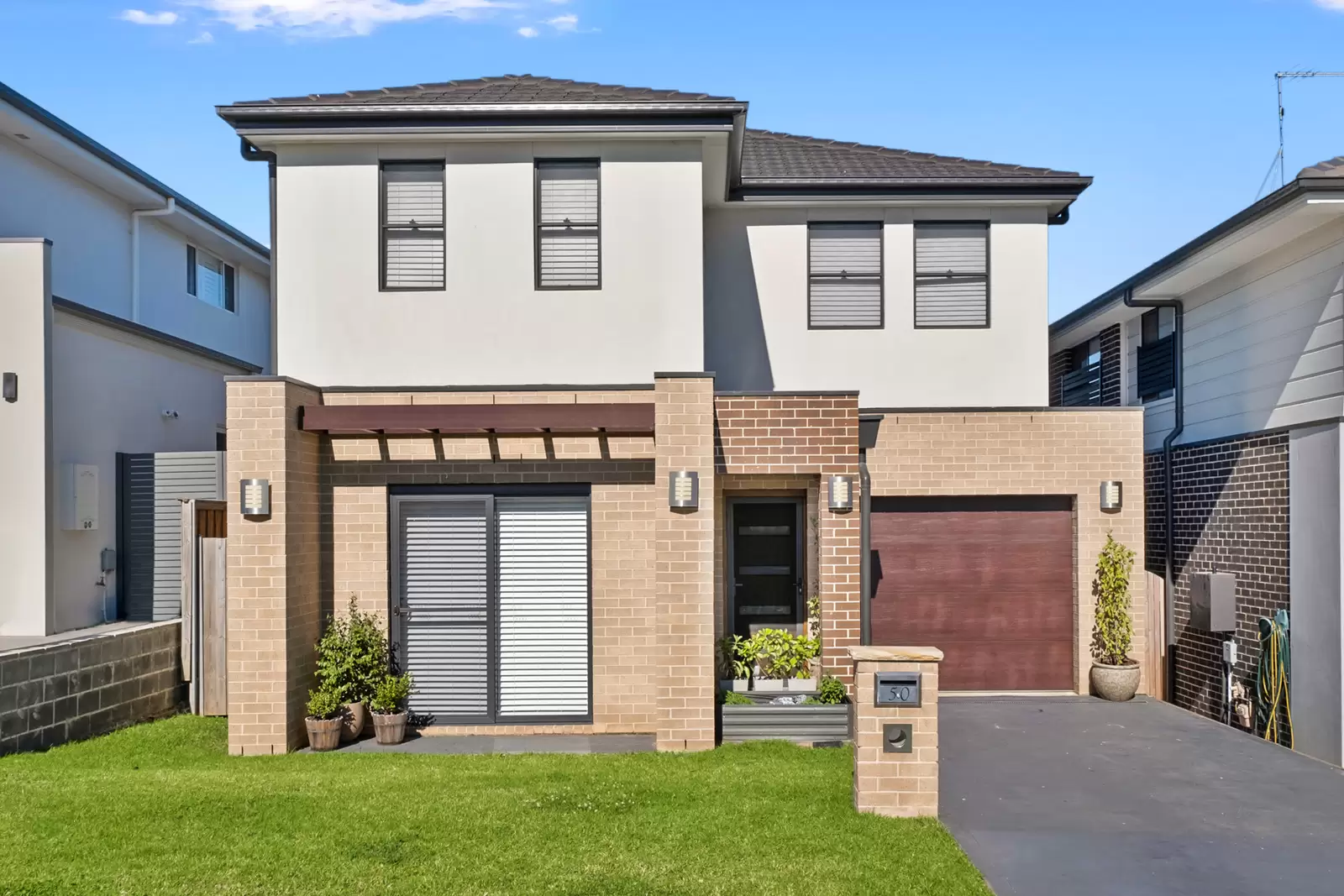 50 Hannaford Avenue, Box Hill Sold by Cutcliffe Properties - image 1