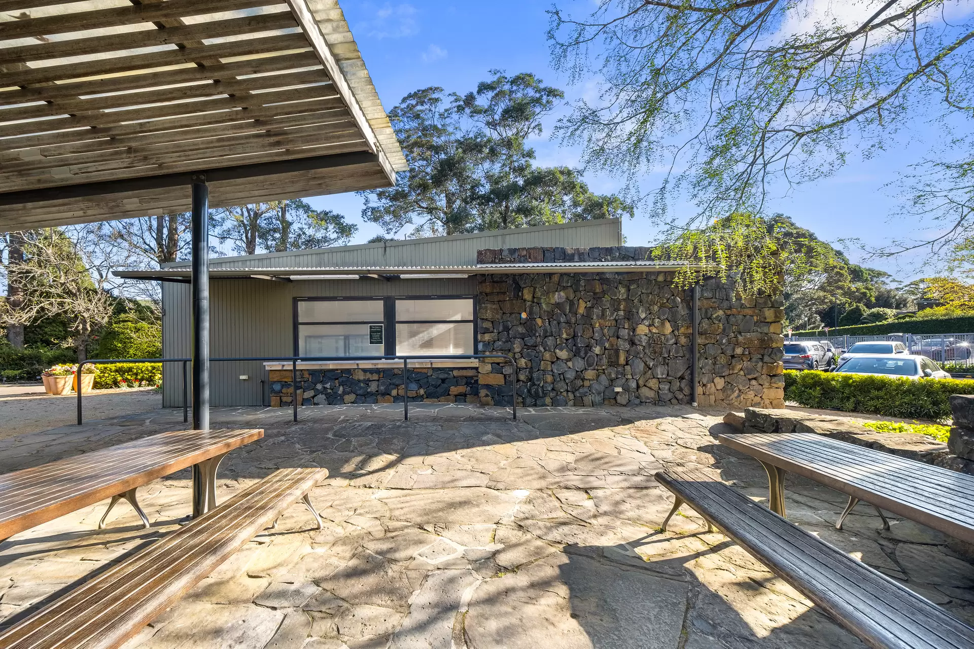 1-17 Bells Line of Road, Mount Tomah Leased by Cutcliffe Properties - image 1