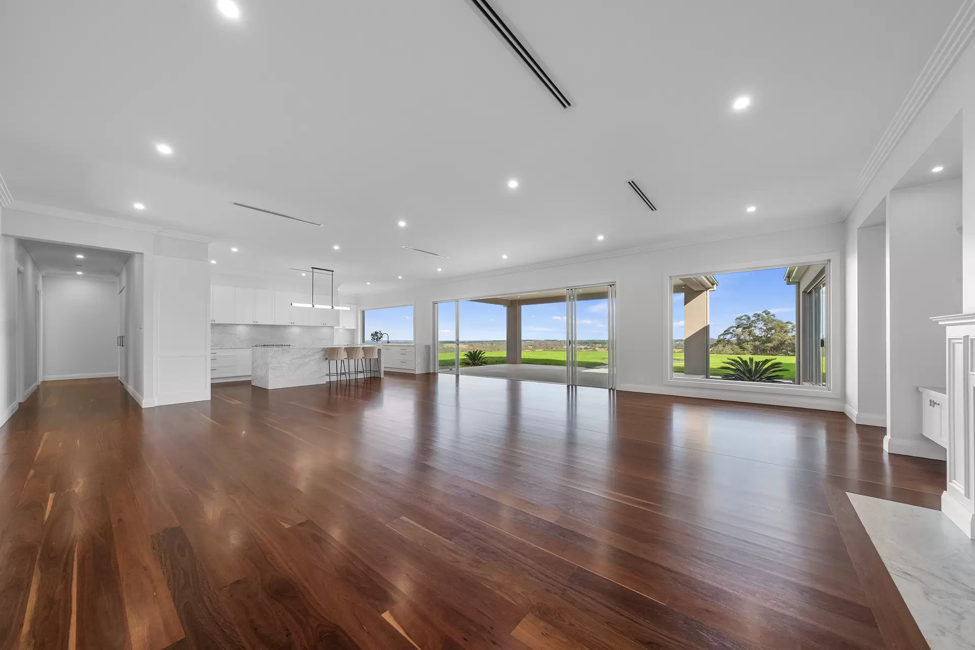 208 East Kurrajong Road, East Kurrajong Sold by Cutcliffe Properties - image 1
