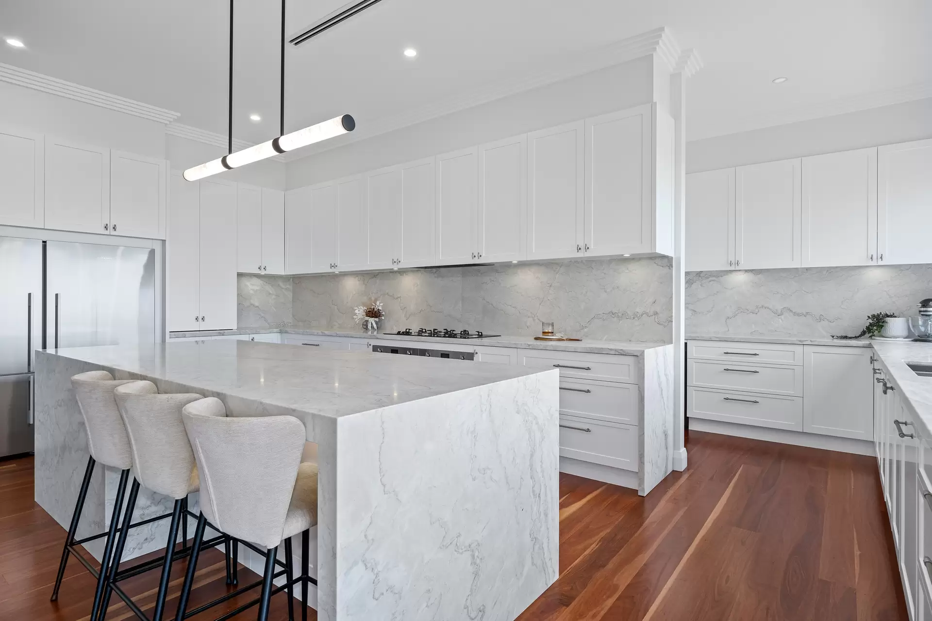 208 East Kurrajong Road, East Kurrajong Sold by Cutcliffe Properties - image 1