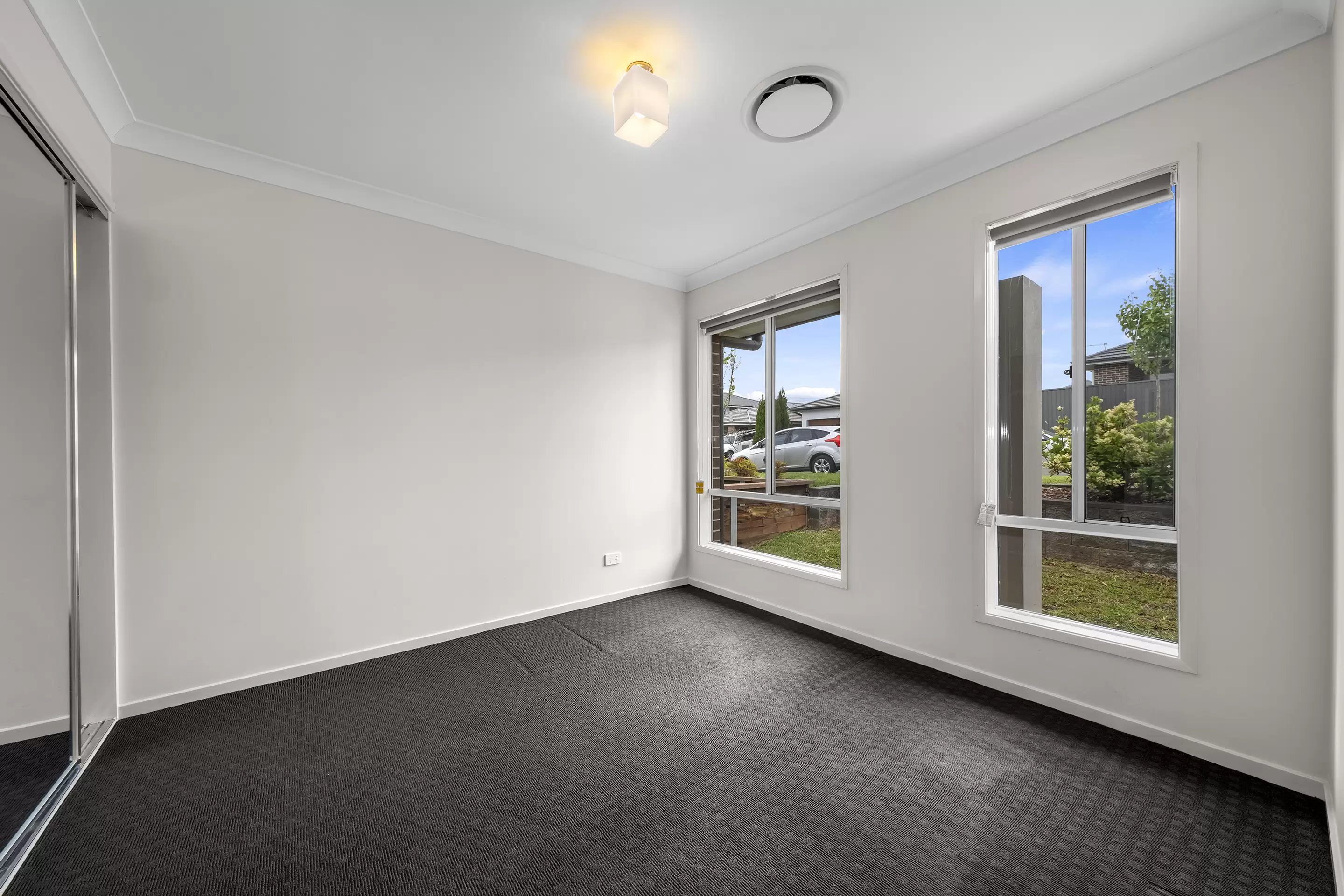 31 Jayden Crescent, Schofields Leased by Cutcliffe Properties - image 3