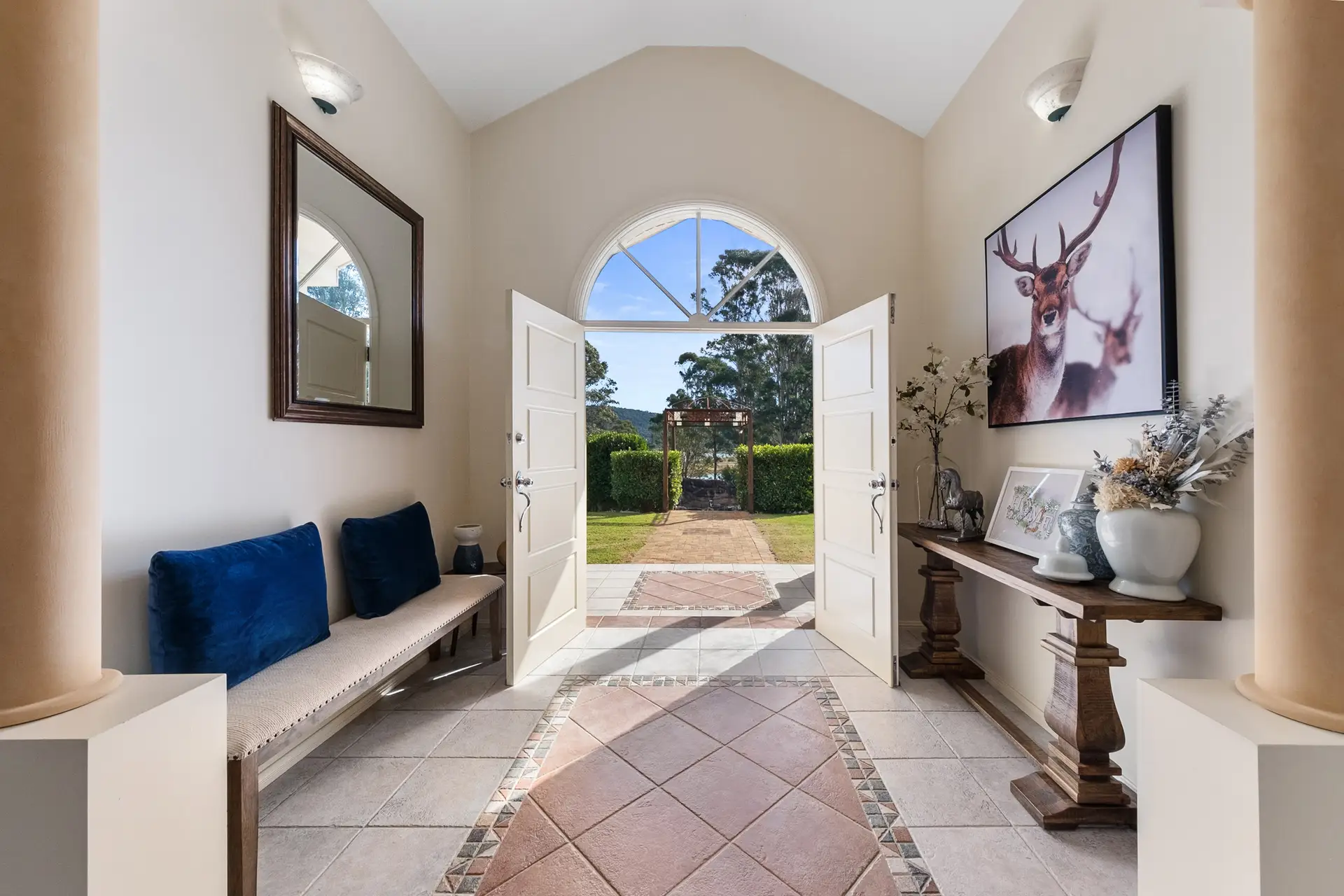 236 East Wilchard Road, Castlereagh Sold by Cutcliffe Properties - image 1