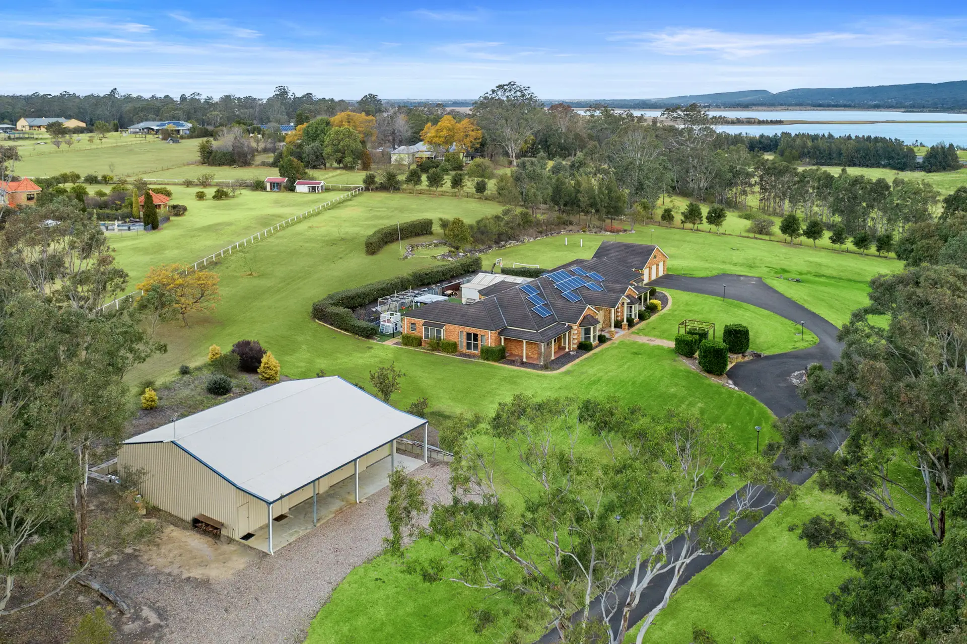 236 East Wilchard Road, Castlereagh Sold by Cutcliffe Properties - image 1