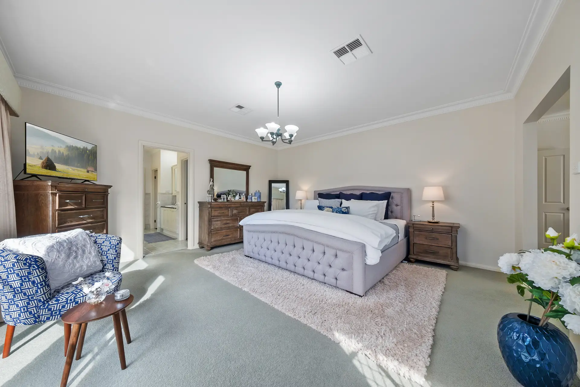 236 East Wilchard Road, Castlereagh Sold by Cutcliffe Properties - image 1