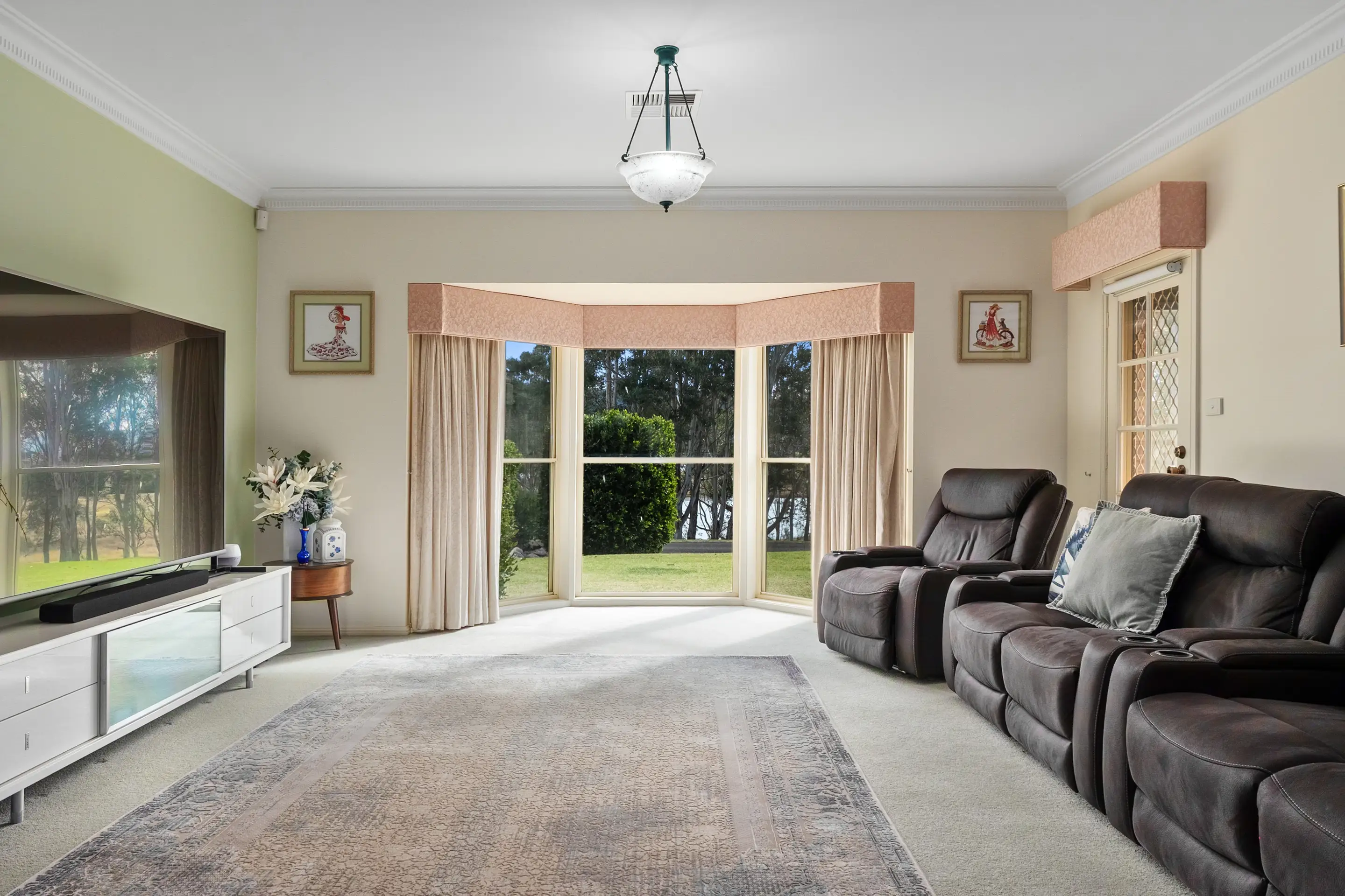 236 East Wilchard Road, Castlereagh Sold by Cutcliffe Properties - image 14