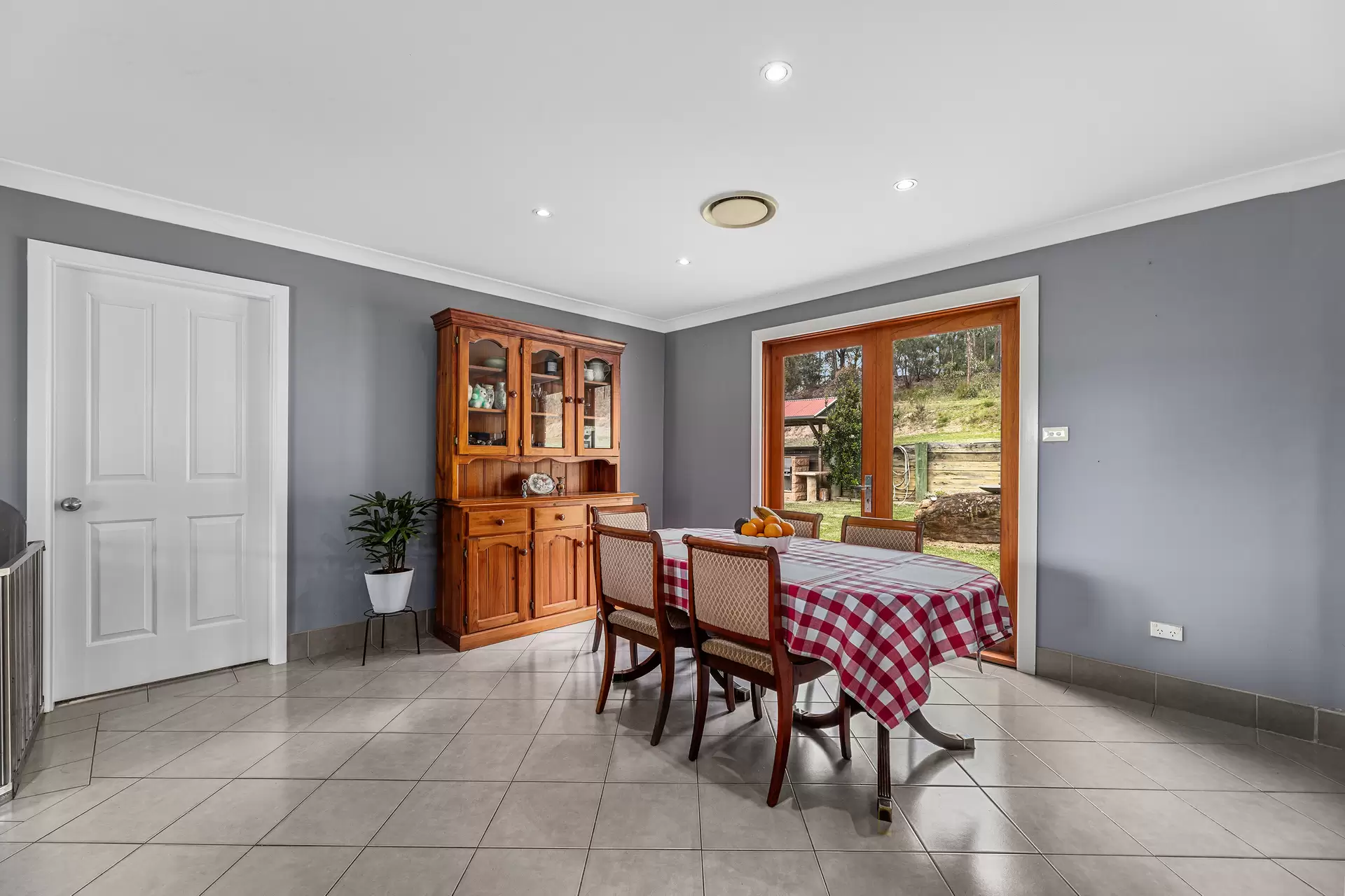 720 Lower Colo Road, Lower Portland Sold by Cutcliffe Properties - image 1