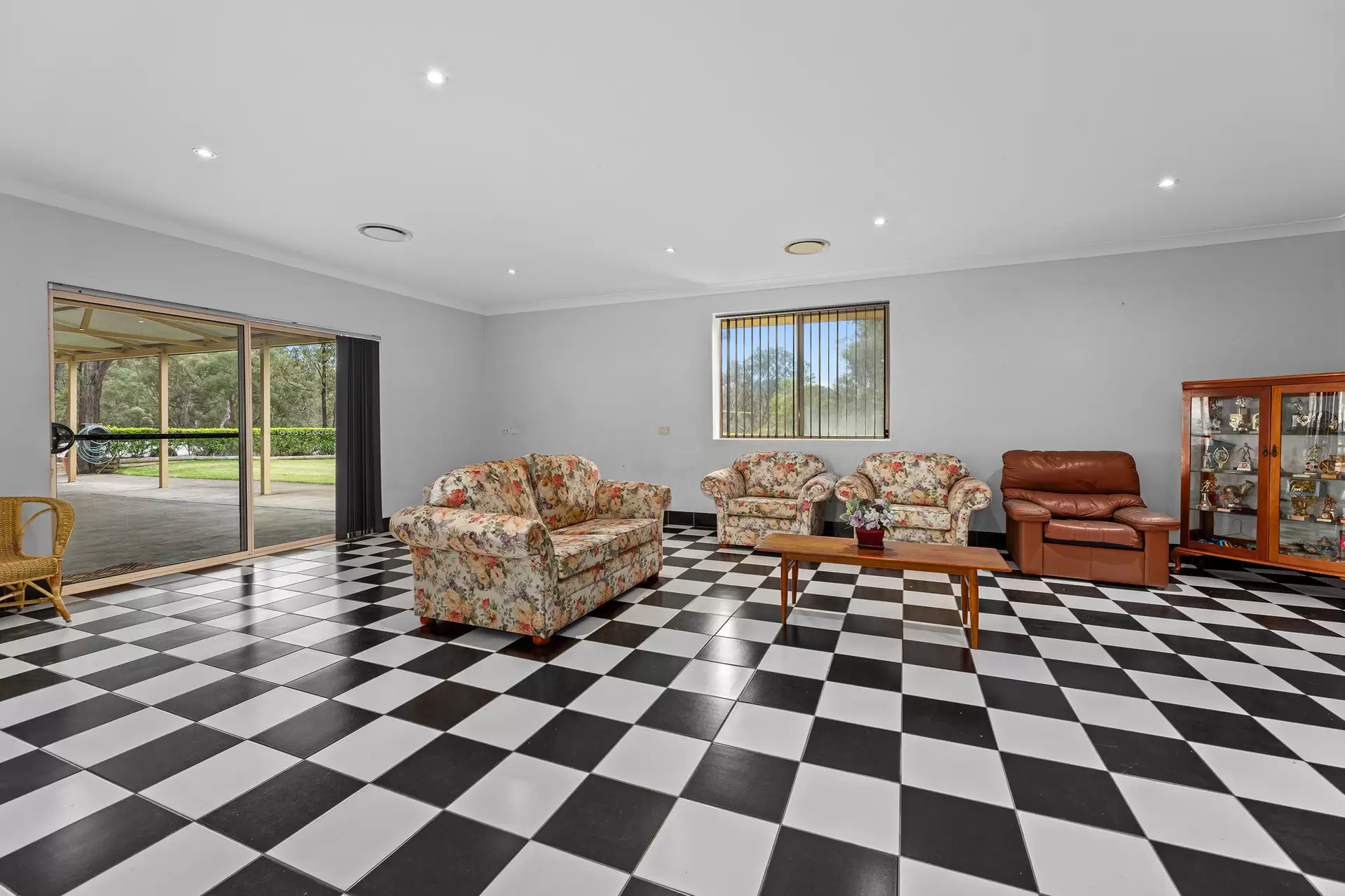 720 Lower Colo Road, Lower Portland Sold by Cutcliffe Properties - image 1