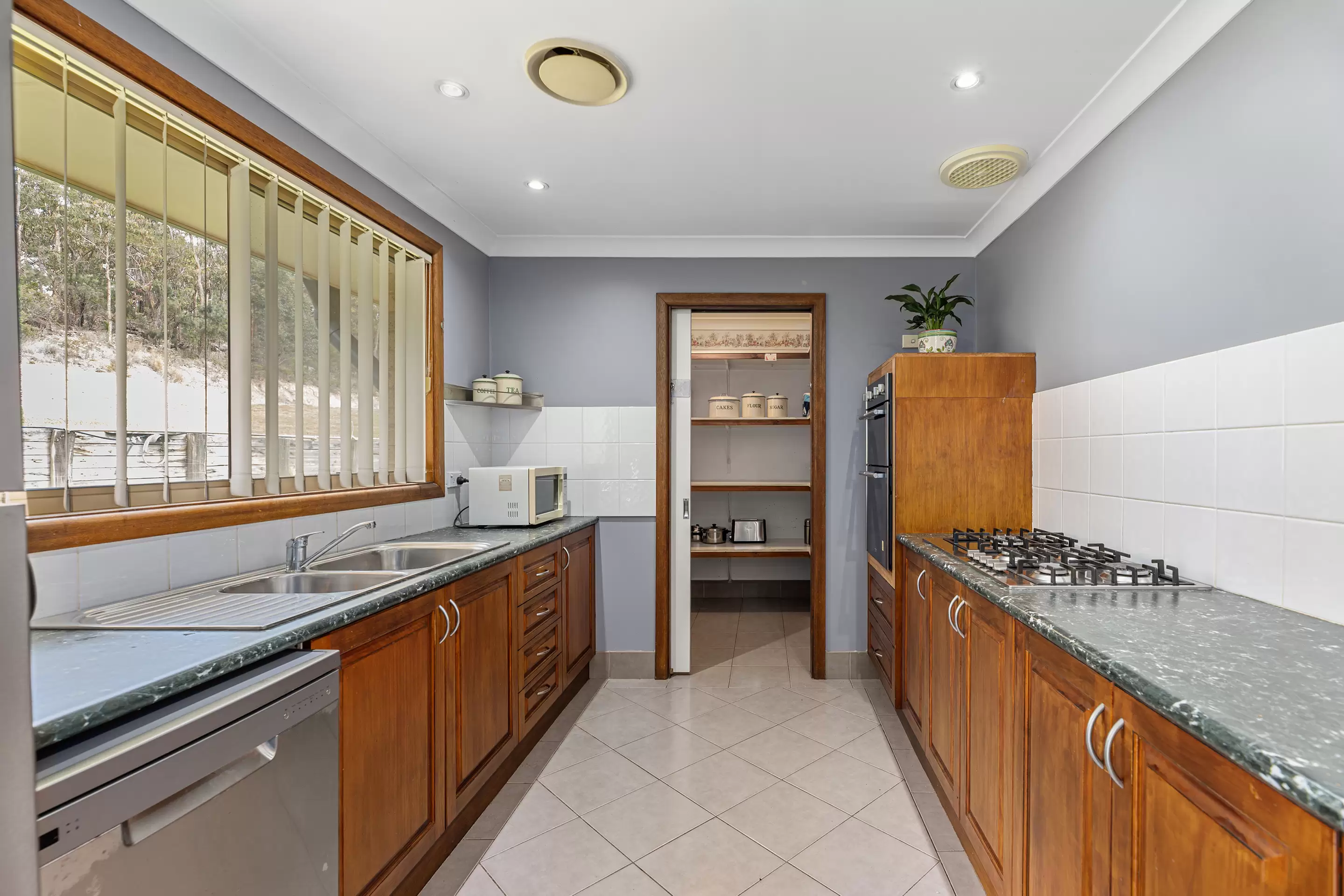 720 Lower Colo Road, Lower Portland Sold by Cutcliffe Properties - image 6