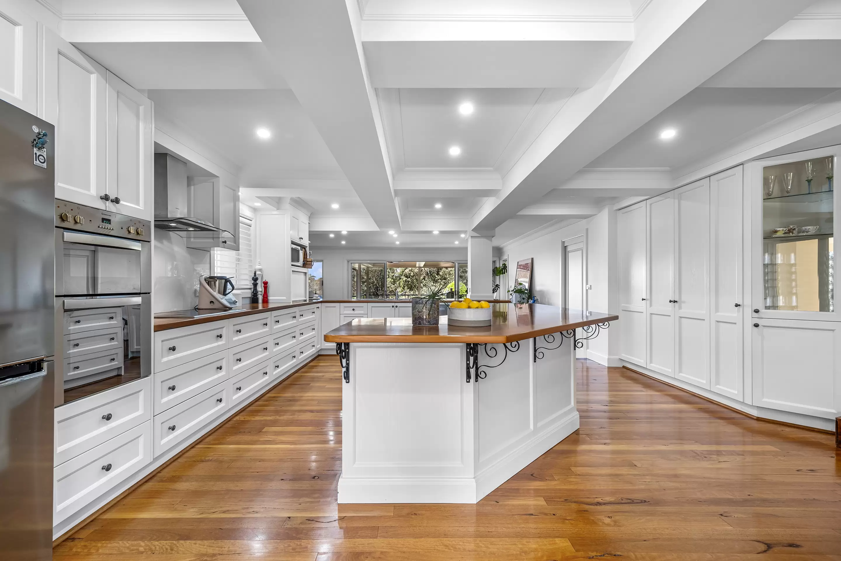 108 Midson Road, Oakville For Sale by Cutcliffe Properties - image 7