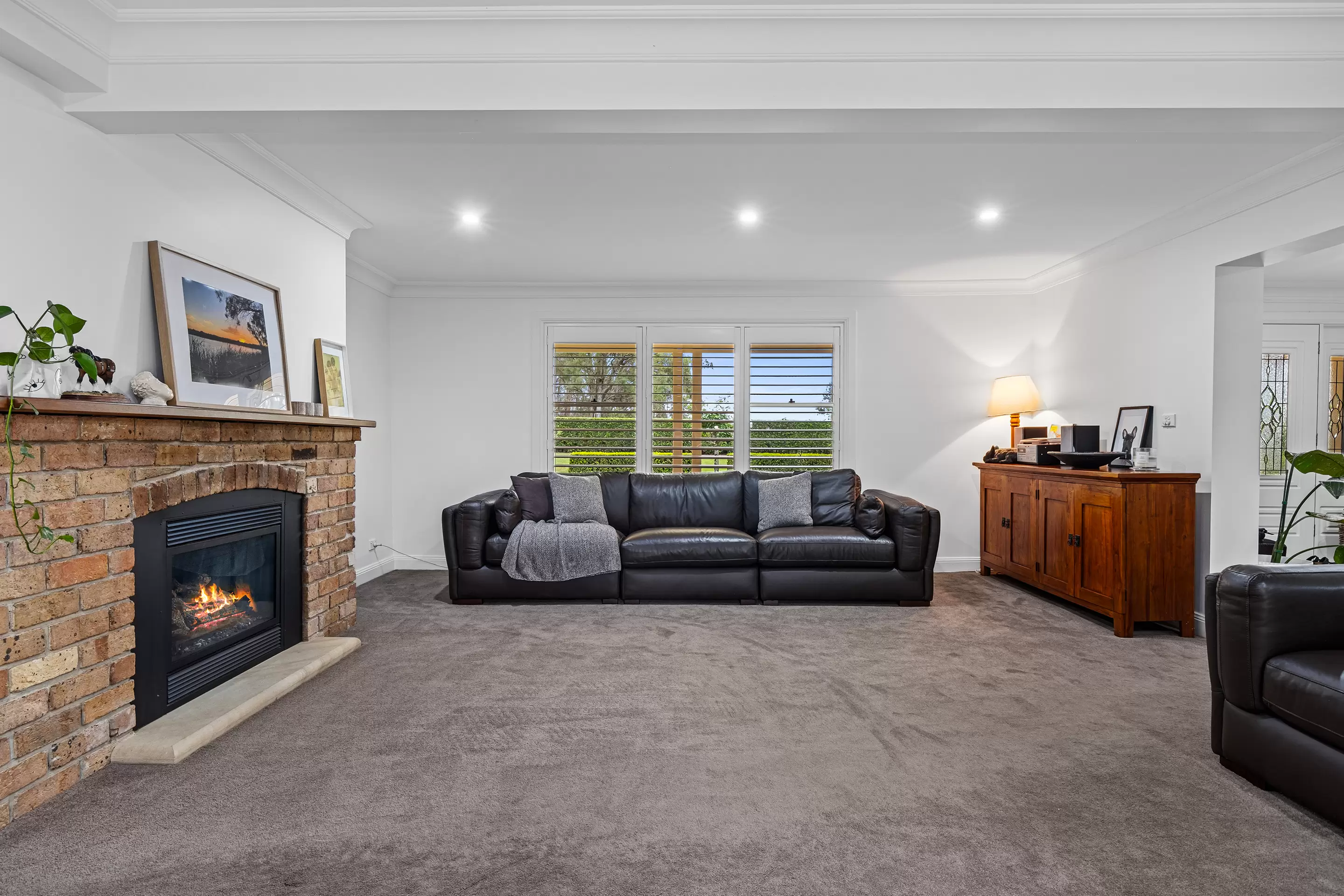 108 Midson Road, Oakville For Sale by Cutcliffe Properties - image 10