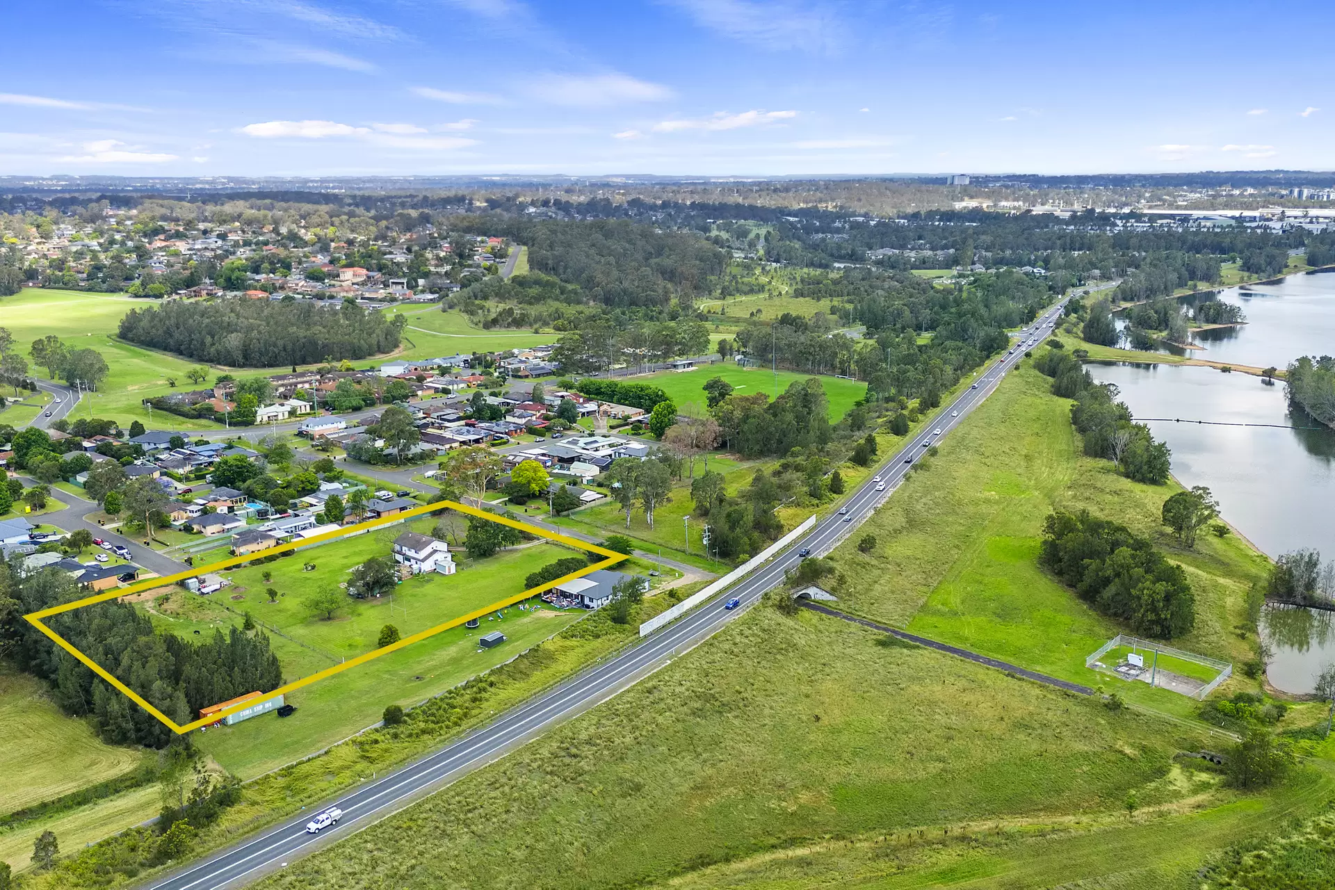 17 Farrells Lane, Castlereagh Sold by Cutcliffe Properties - image 1