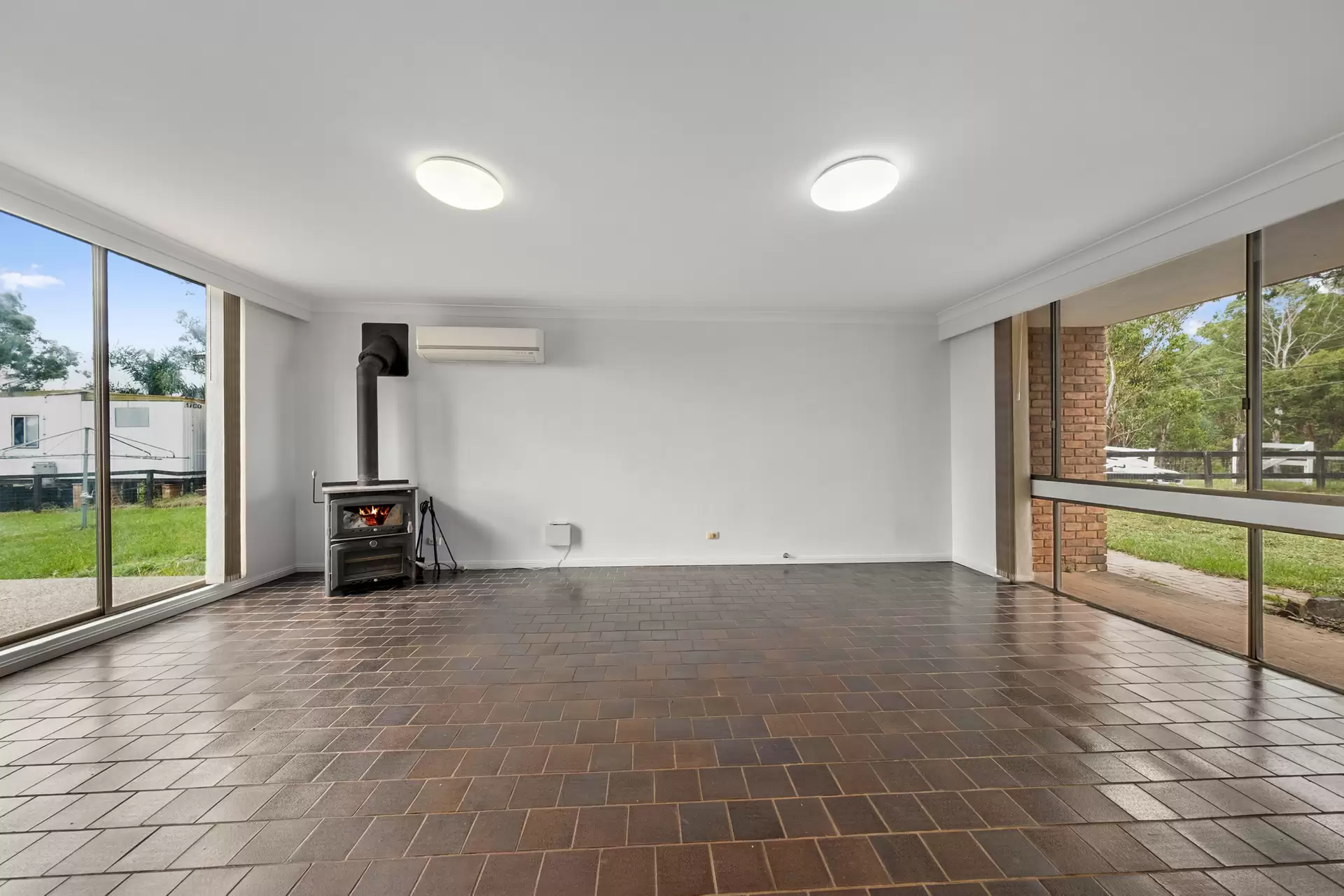 308 Fairey Road, South Windsor Sold by Cutcliffe Properties - image 1
