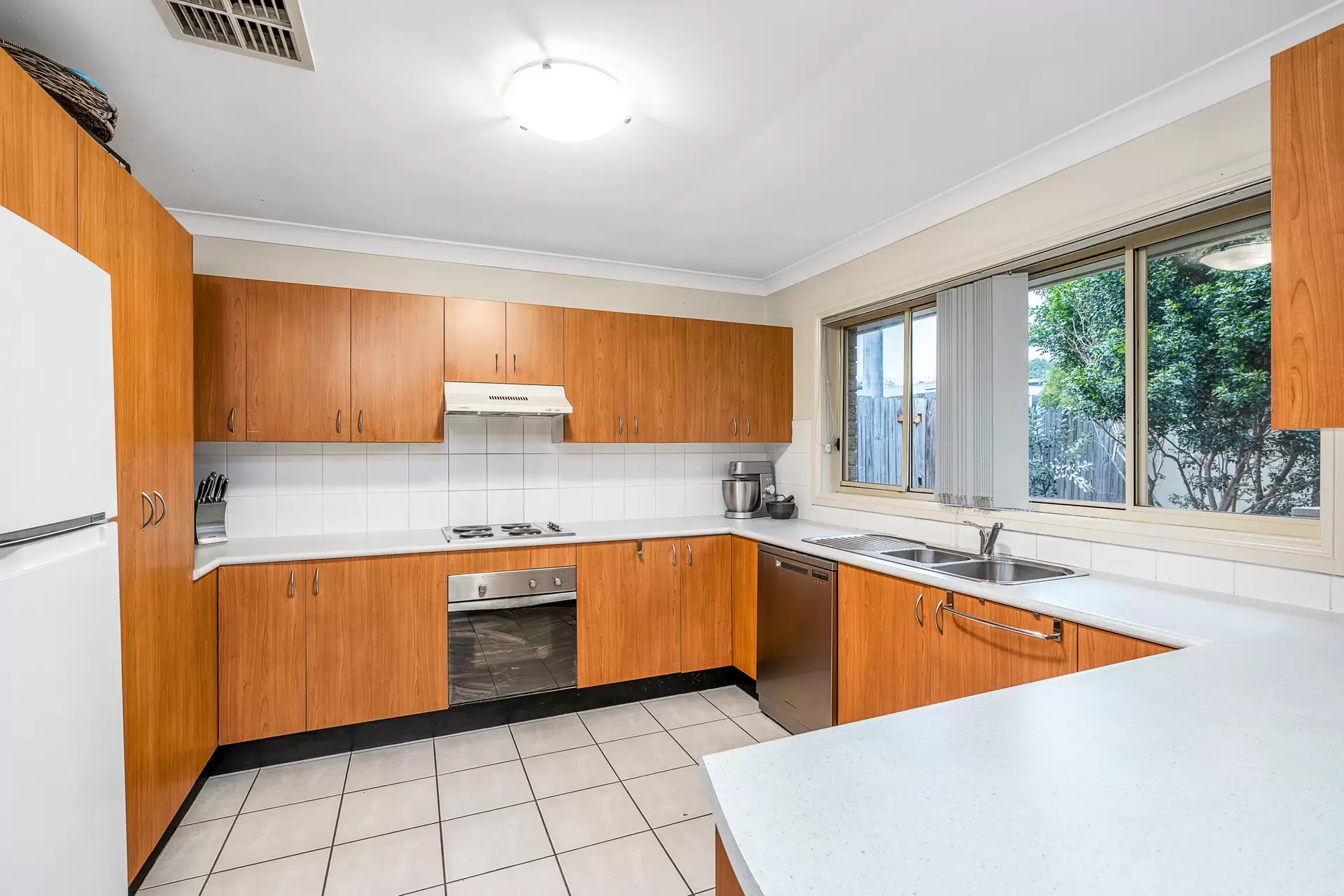5/620A George Street, South Windsor Leased by Cutcliffe Properties - image 1