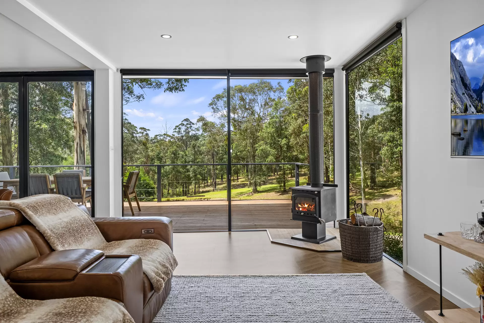 1 Sams Way, Mountain Lagoon Sold by Cutcliffe Properties - image 1