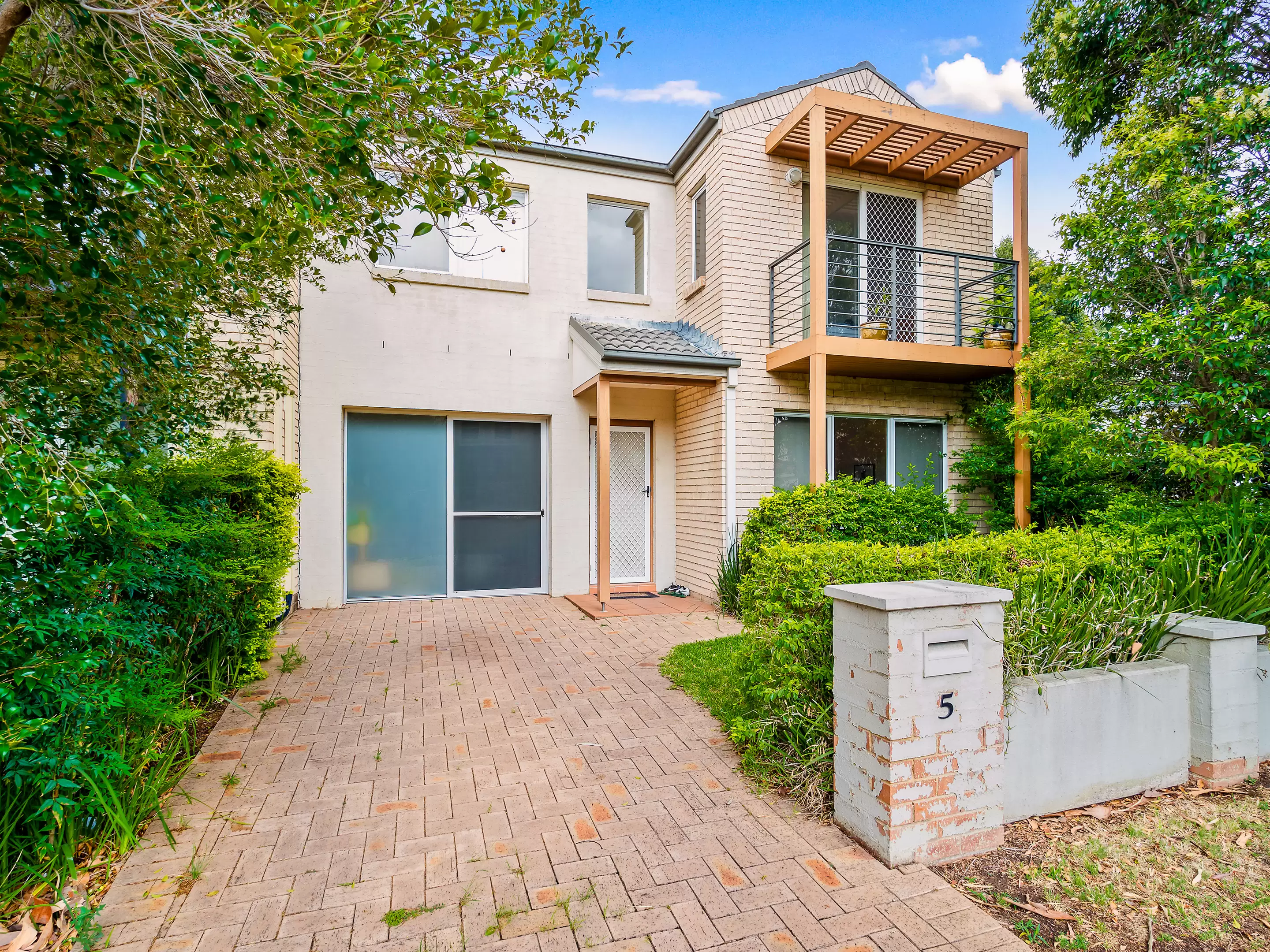 5 Darcy Street,, Stanhope Gardens Leased by Cutcliffe Properties - image 1