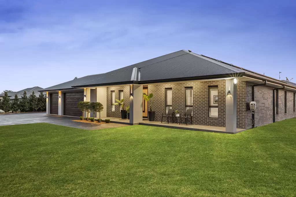 23 Eden Circuit, Pitt Town Sold by Cutcliffe Properties