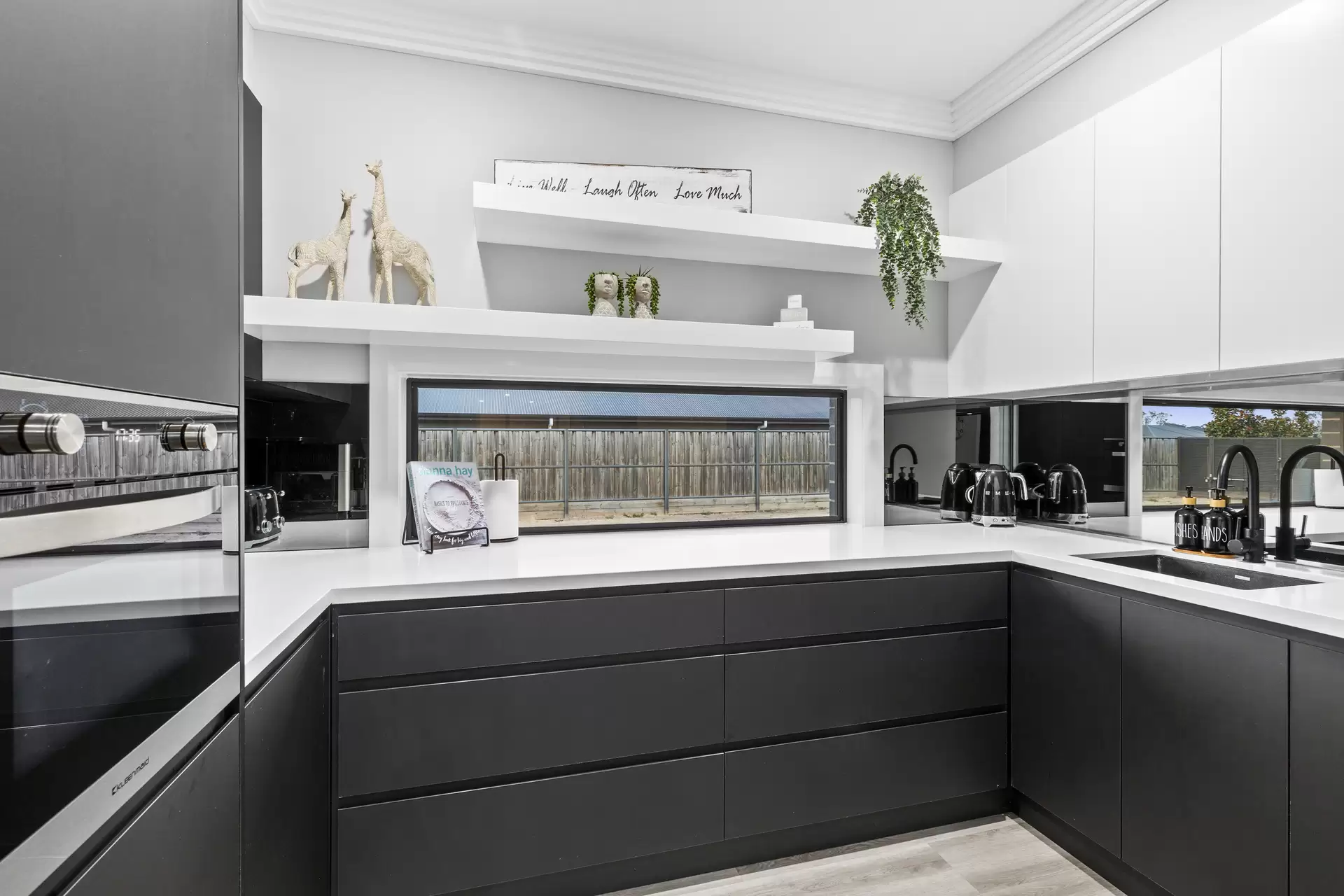 23 Eden Circuit, Pitt Town Sold by Cutcliffe Properties - image 1