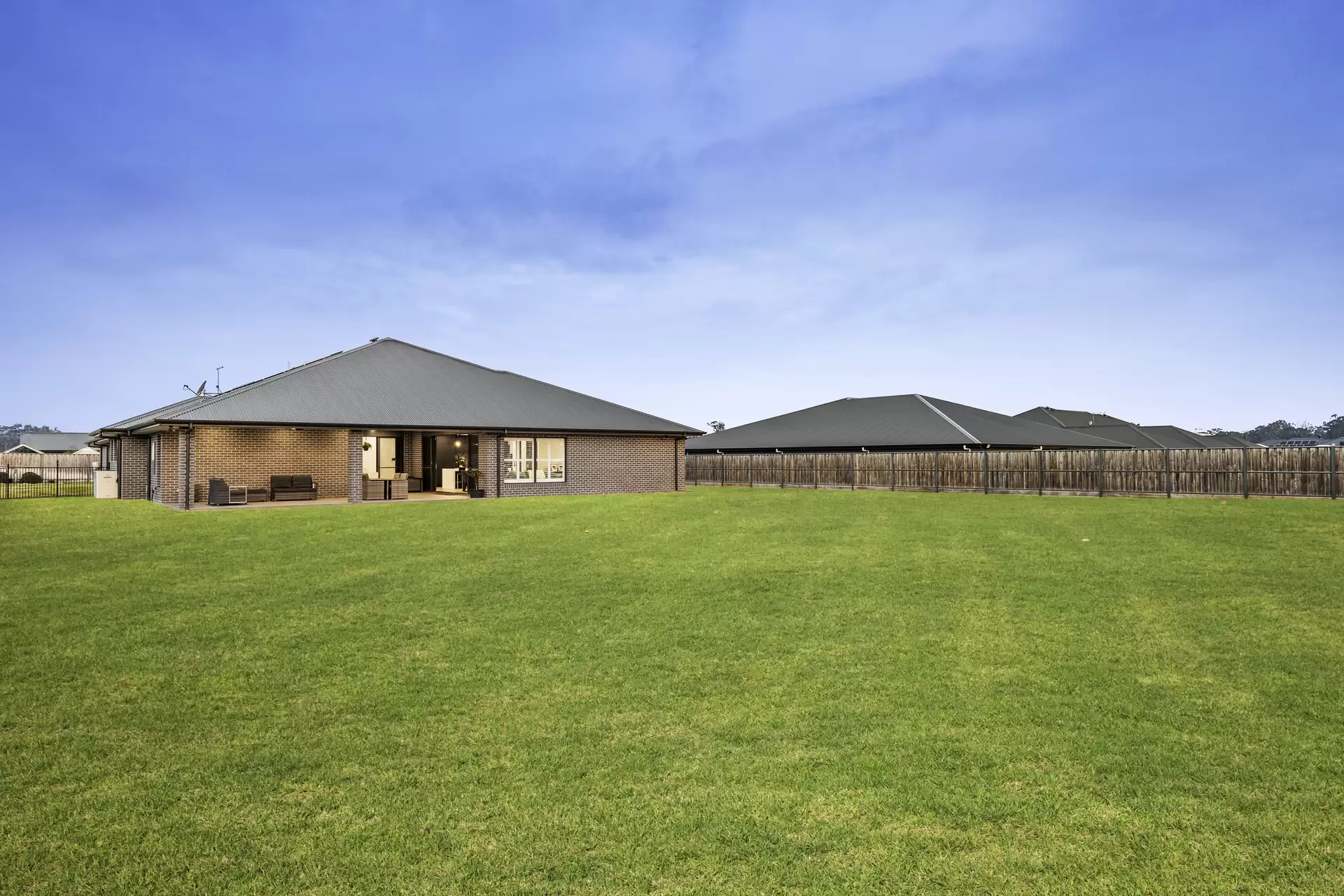 23 Eden Circuit, Pitt Town Sold by Cutcliffe Properties - image 1