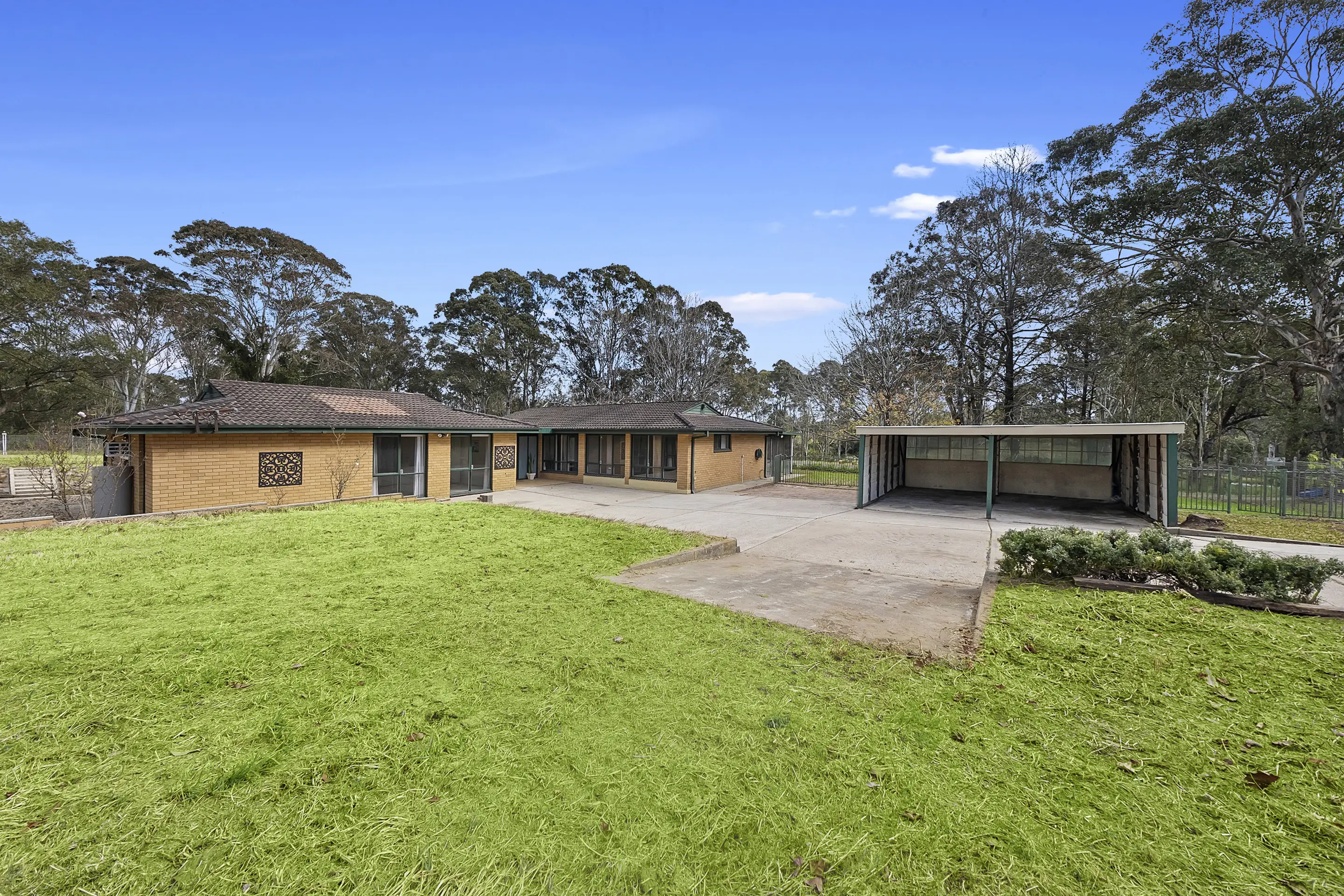 380 Eighth Avenue, Shanes Park Sold by Cutcliffe Properties - image 3