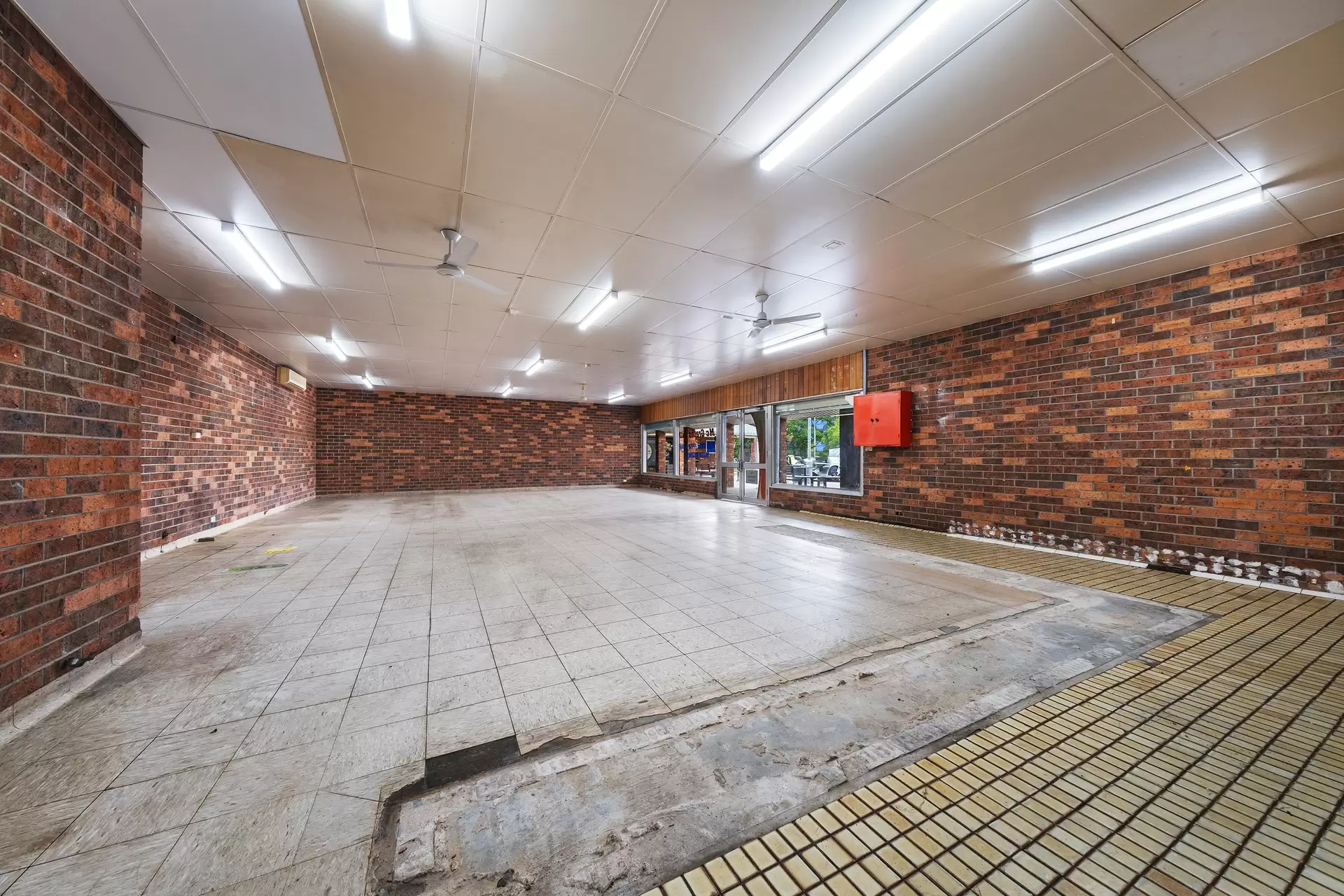 1 Phillip Place, McGraths Hill Leased by Cutcliffe Properties - image 1