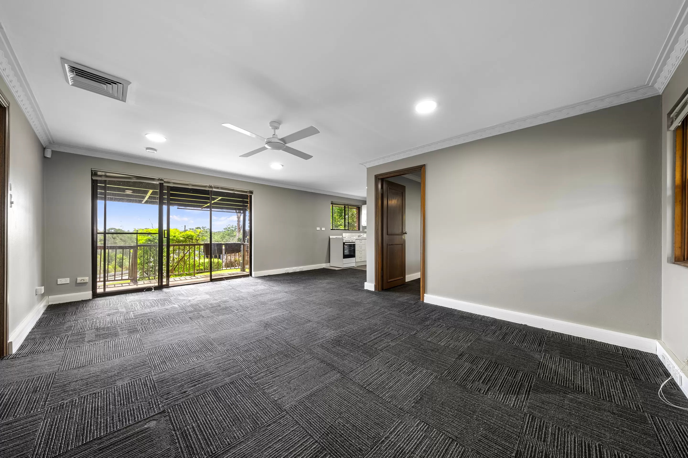 1/18-20 Mile End Road, Rouse Hill Leased by Cutcliffe Properties - image 8