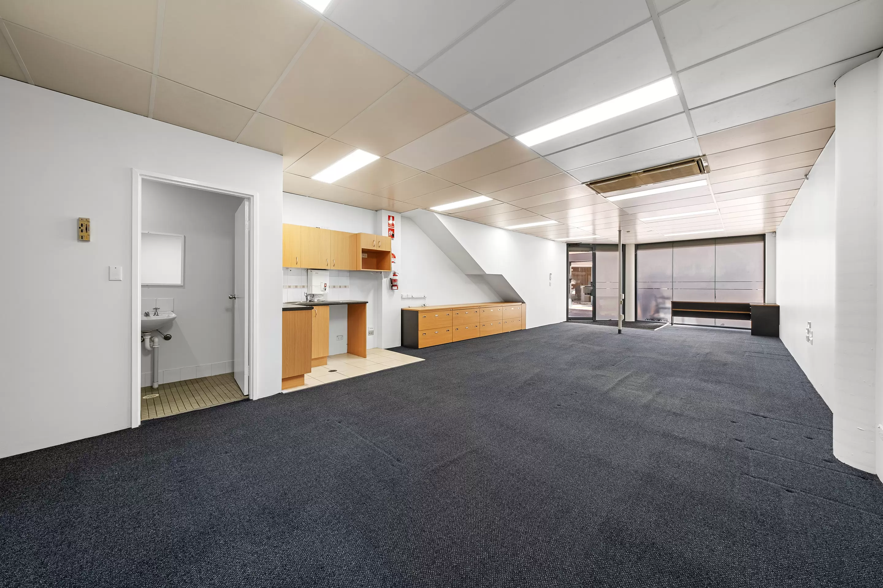 2/458-470 High Street, Penrith Sold by Cutcliffe Properties - image 3