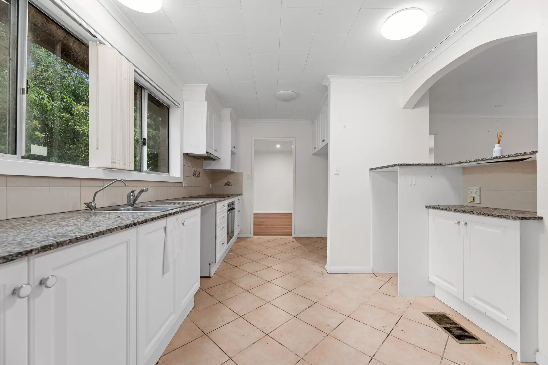 3 Garthowen Crescent, Castle Hill For Lease by Cutcliffe Properties - image 1