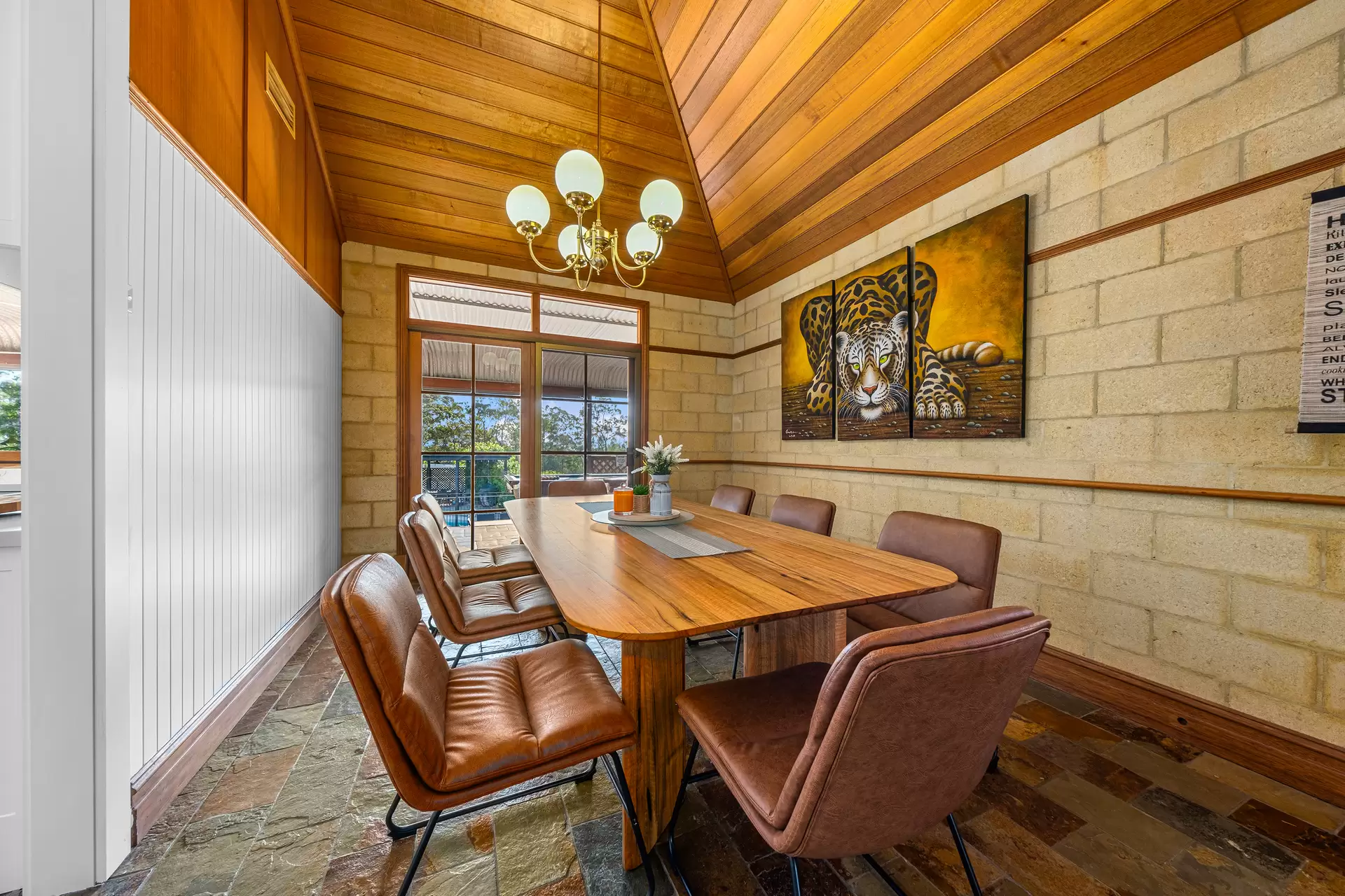 888 Wisemans Ferry Road, South Maroota Sold by Cutcliffe Properties - image 1