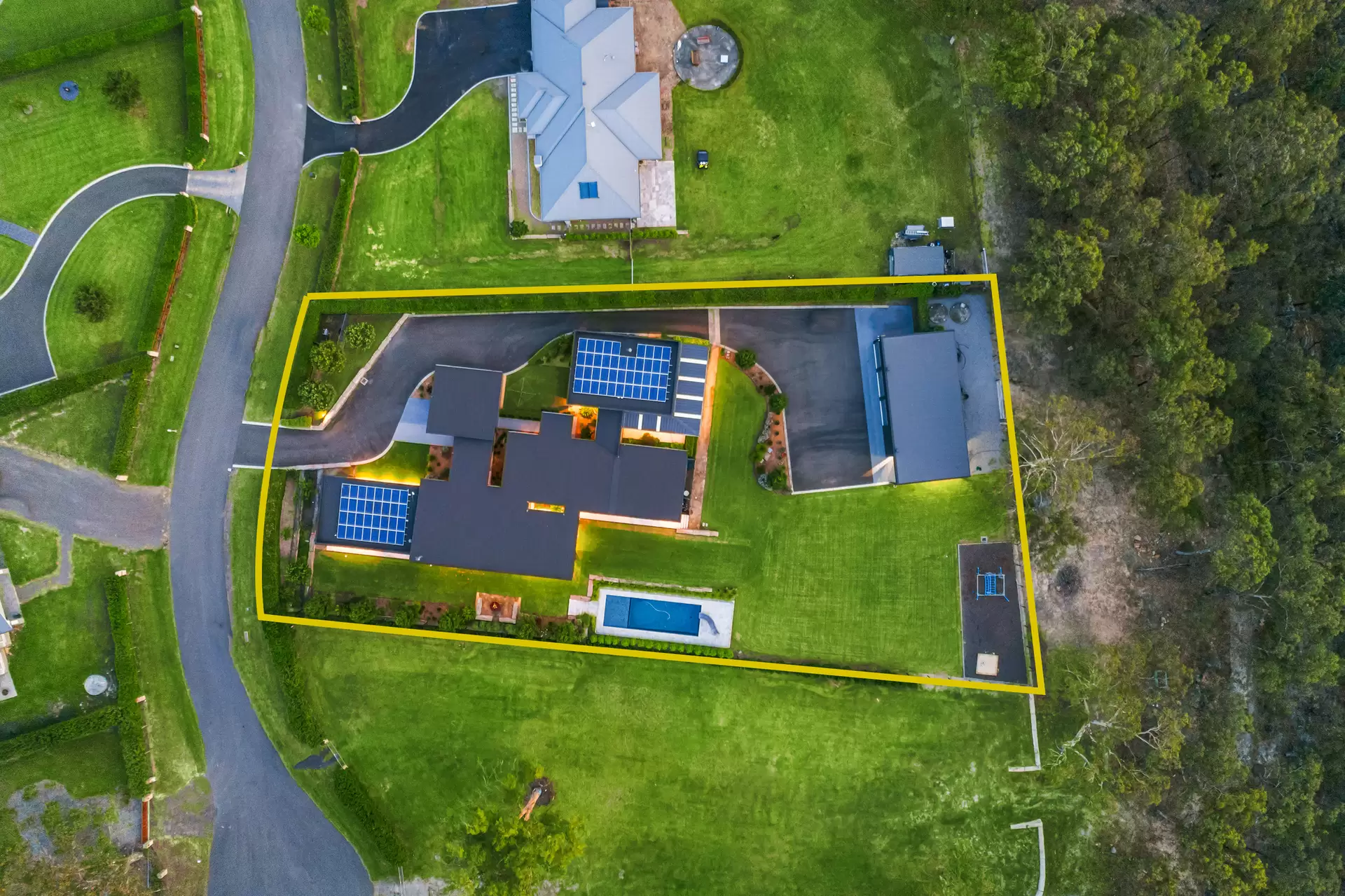 10 Moss Ridge, Sackville North Sold by Cutcliffe Properties - image 1