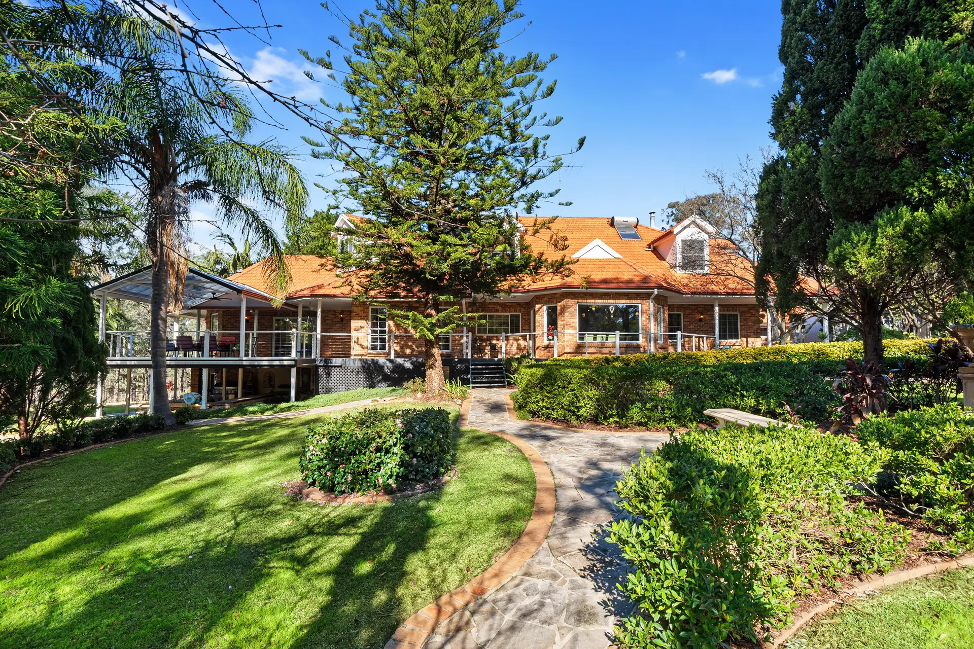 54 Hillcrest Road, Yarramundi Sold by Cutcliffe Properties - image 1