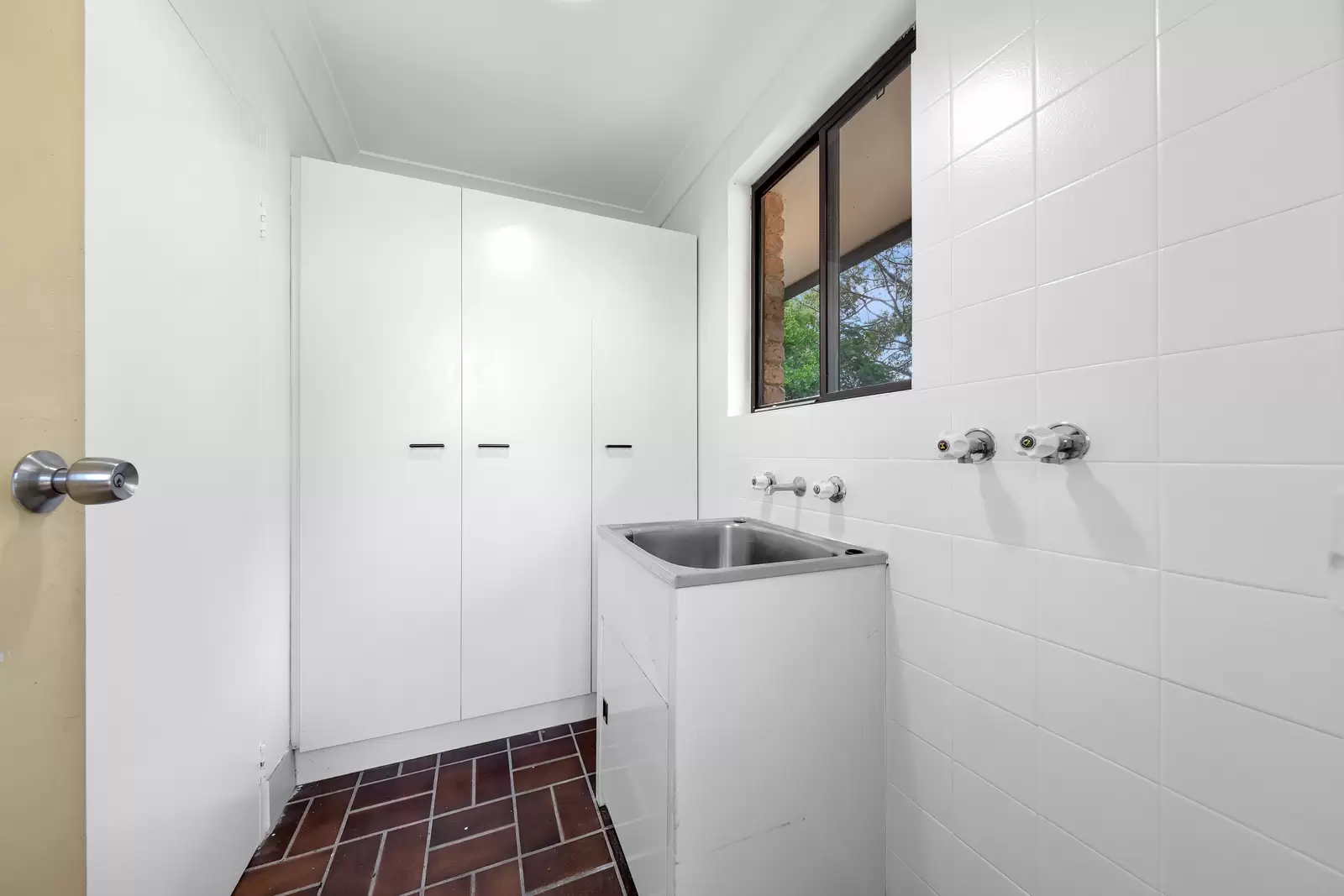 2/13 Ivy Avenue,, McGraths Hill Leased by Cutcliffe Properties - image 8